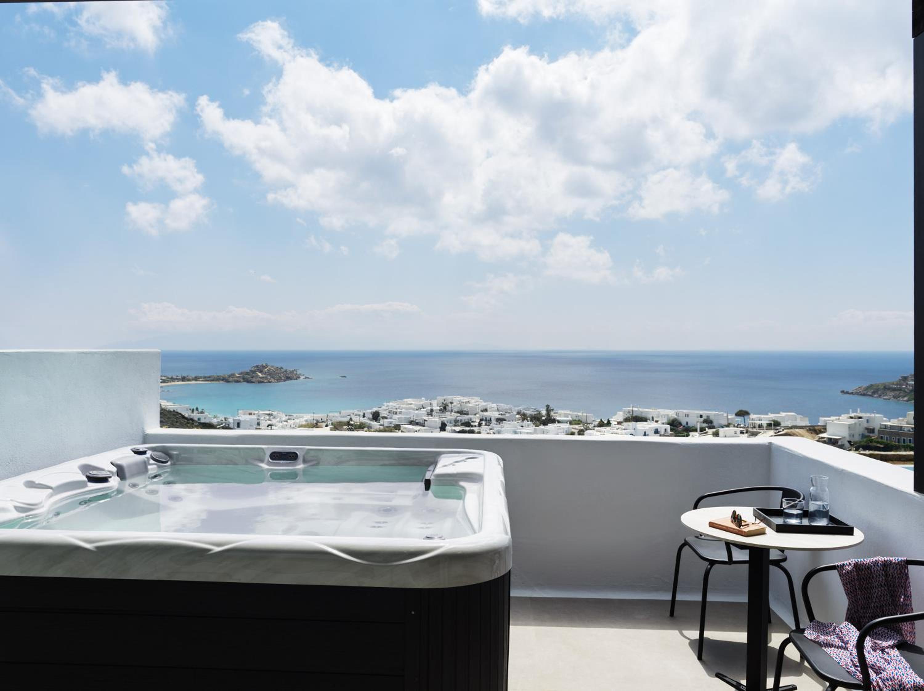 Junior Suite Outdoor Jetted Tub Sea View - Photo 17