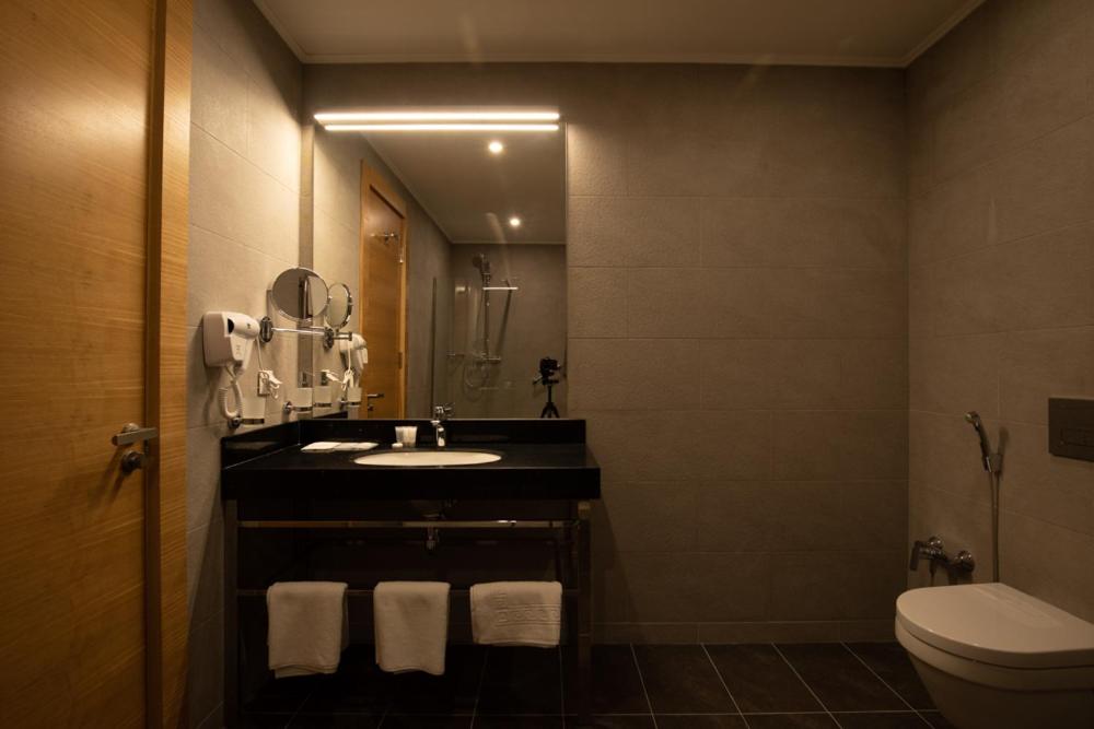 Deluxe Suite photo 2