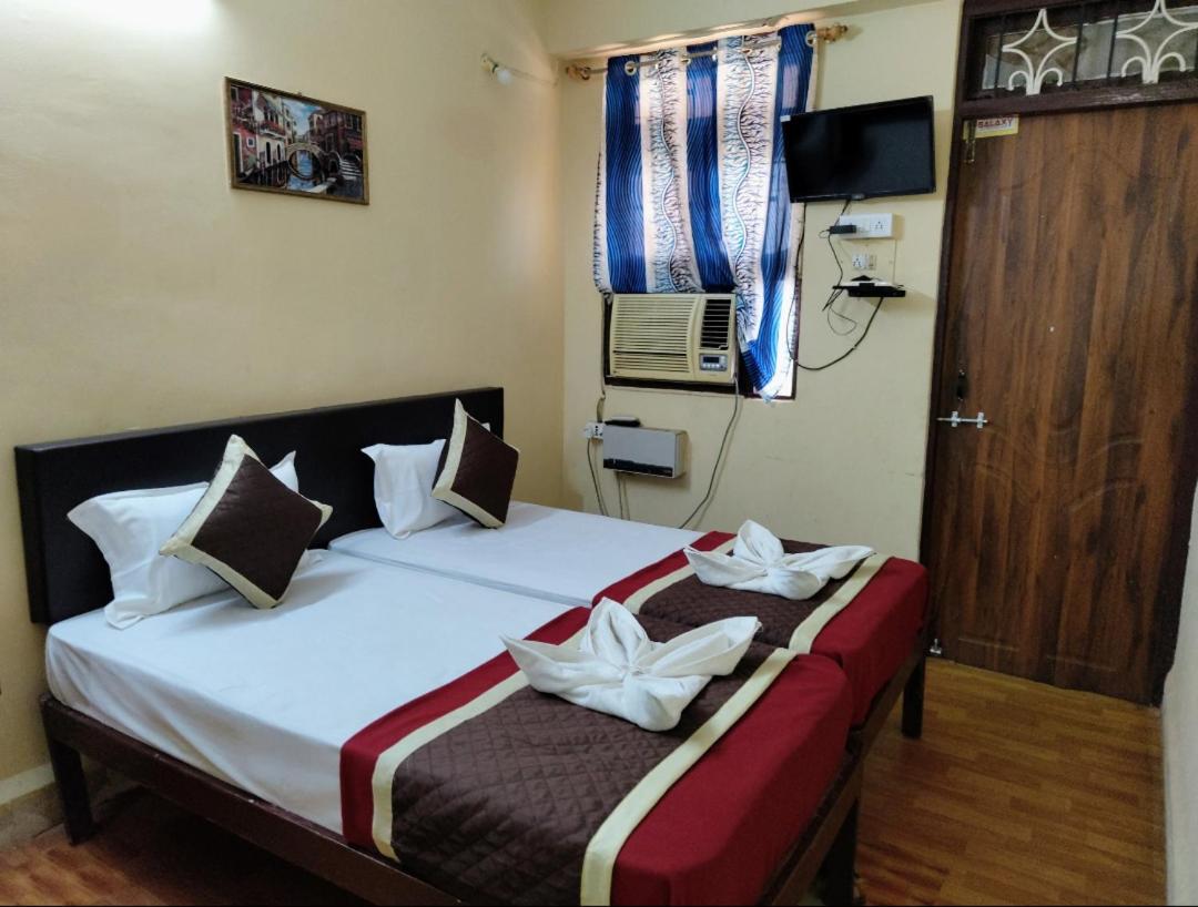 Deluxe Double Room (1 adult + 1 child)