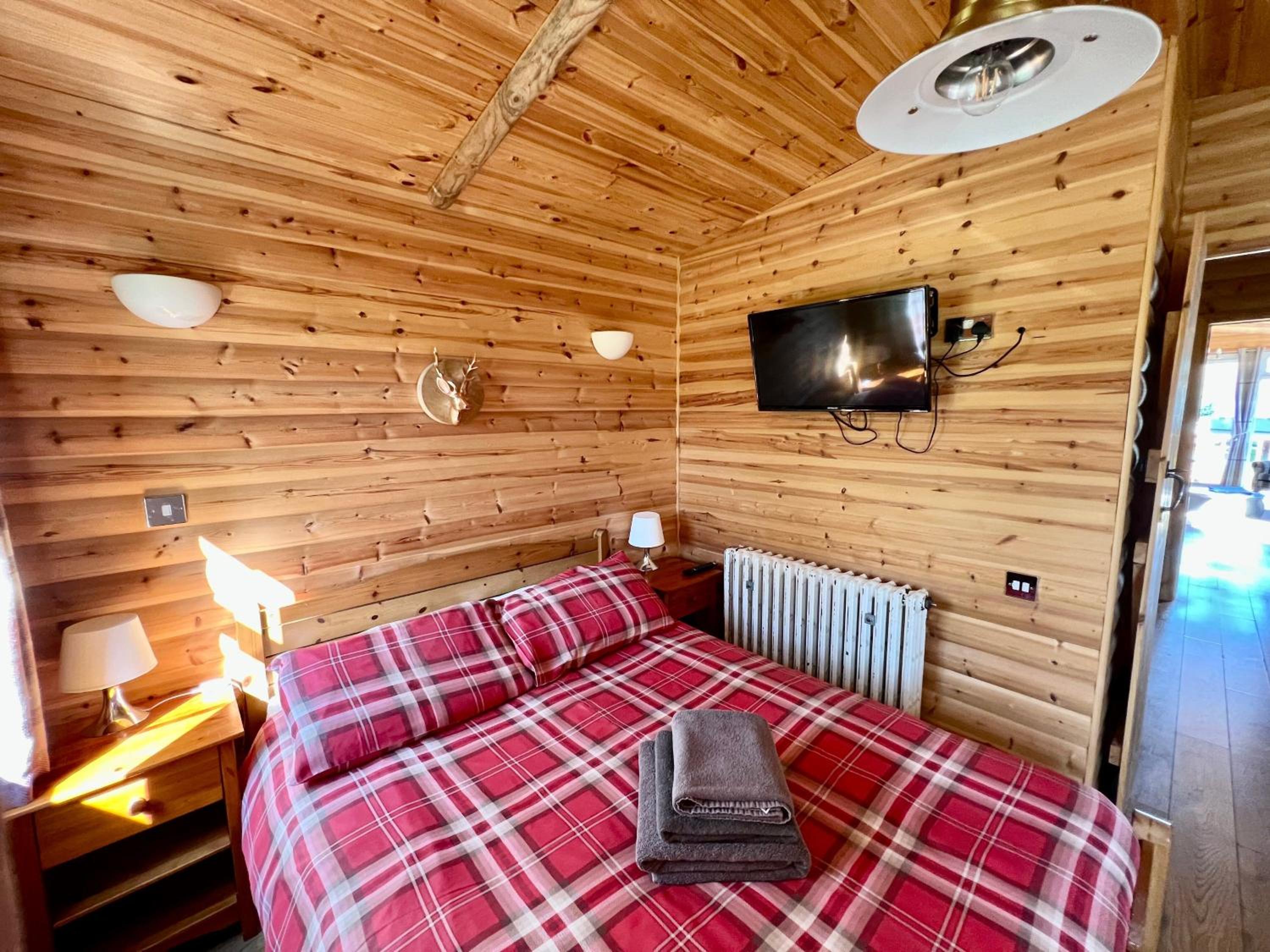 Two-Bedroom House photo 3