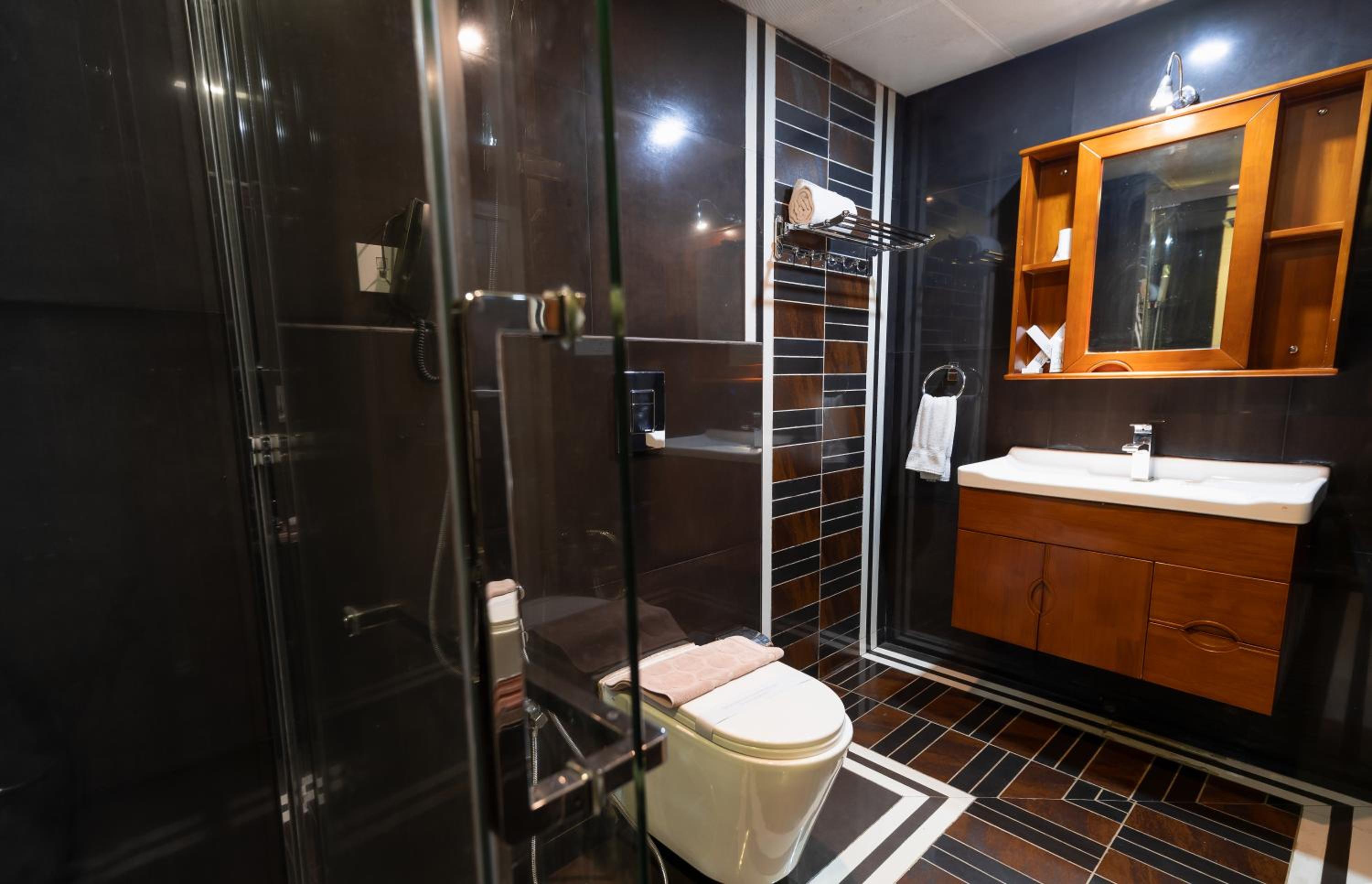 Premium Room with Complimentary Adventure Activities and 100 Spread Breakfast Premium Room with Complimentary Adventure Activities and 100 Spread Breakfast