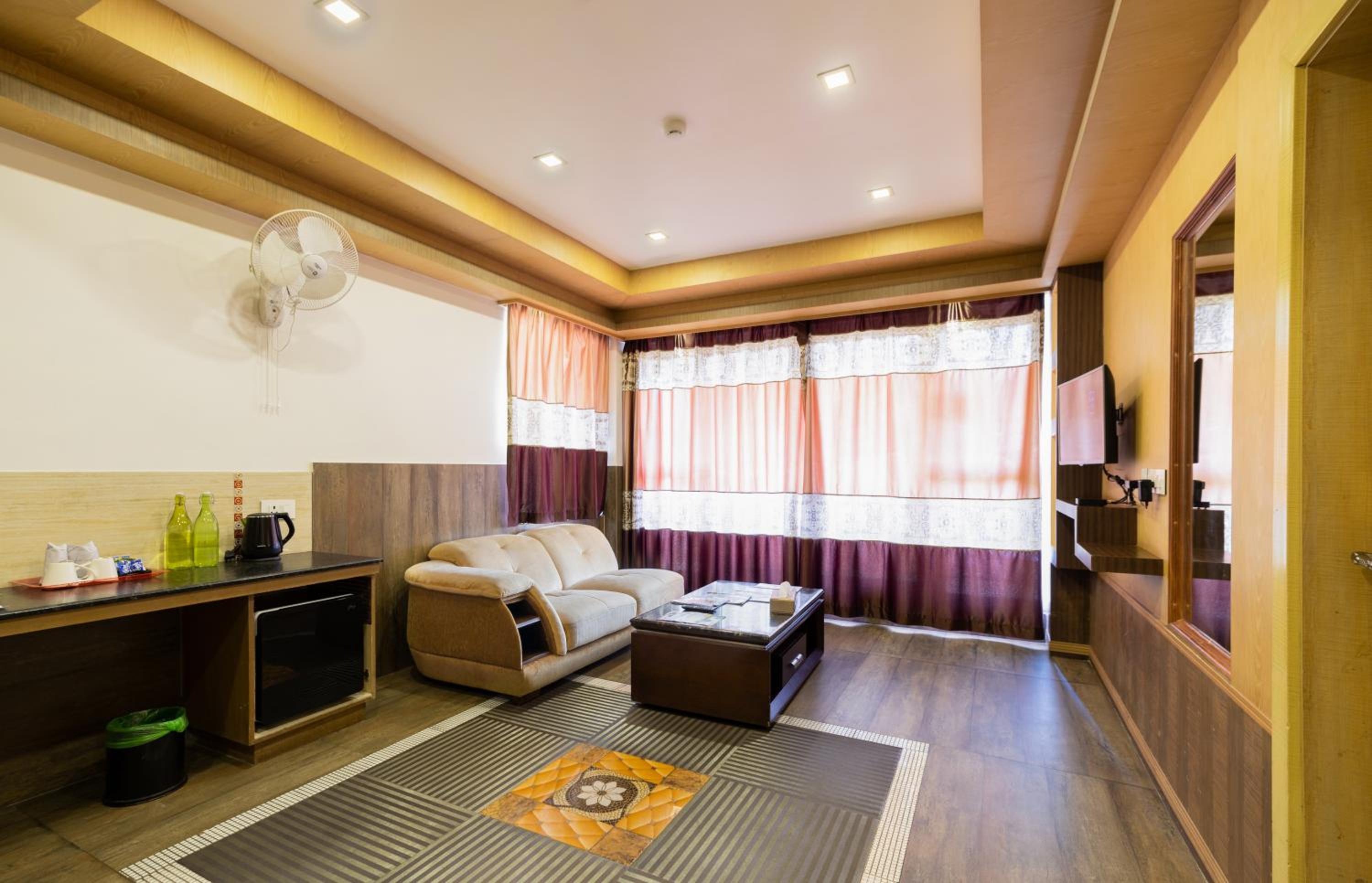 Premium Room with Complimentary Adventure Activities and 100 Spread Breakfast Premium Room with Complimentary Adventure Activities and 100 Spread Breakfast