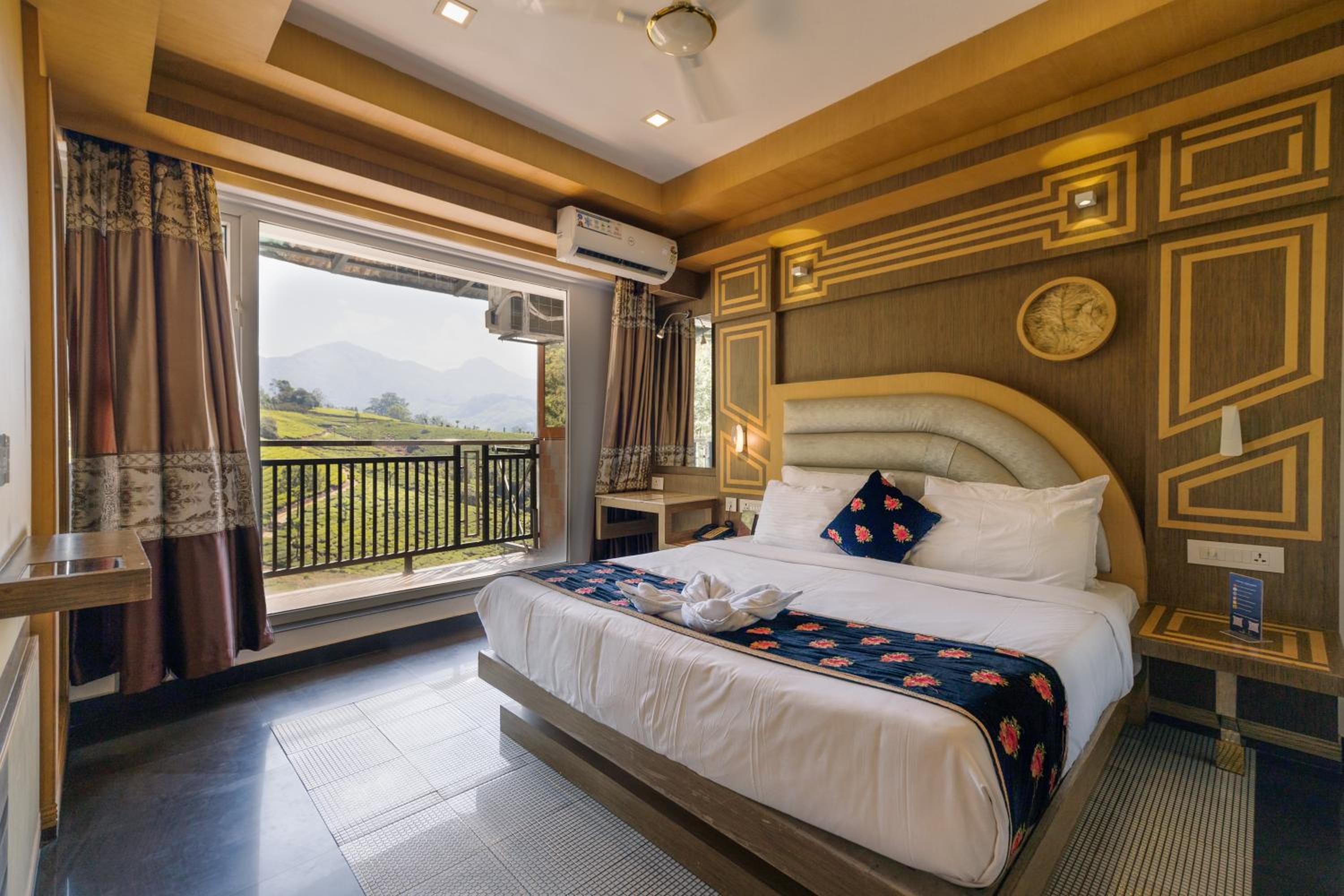 Premium Room with Complimentary Adventure Activities and 100 Spread Breakfast at Parakkat Nature Resort