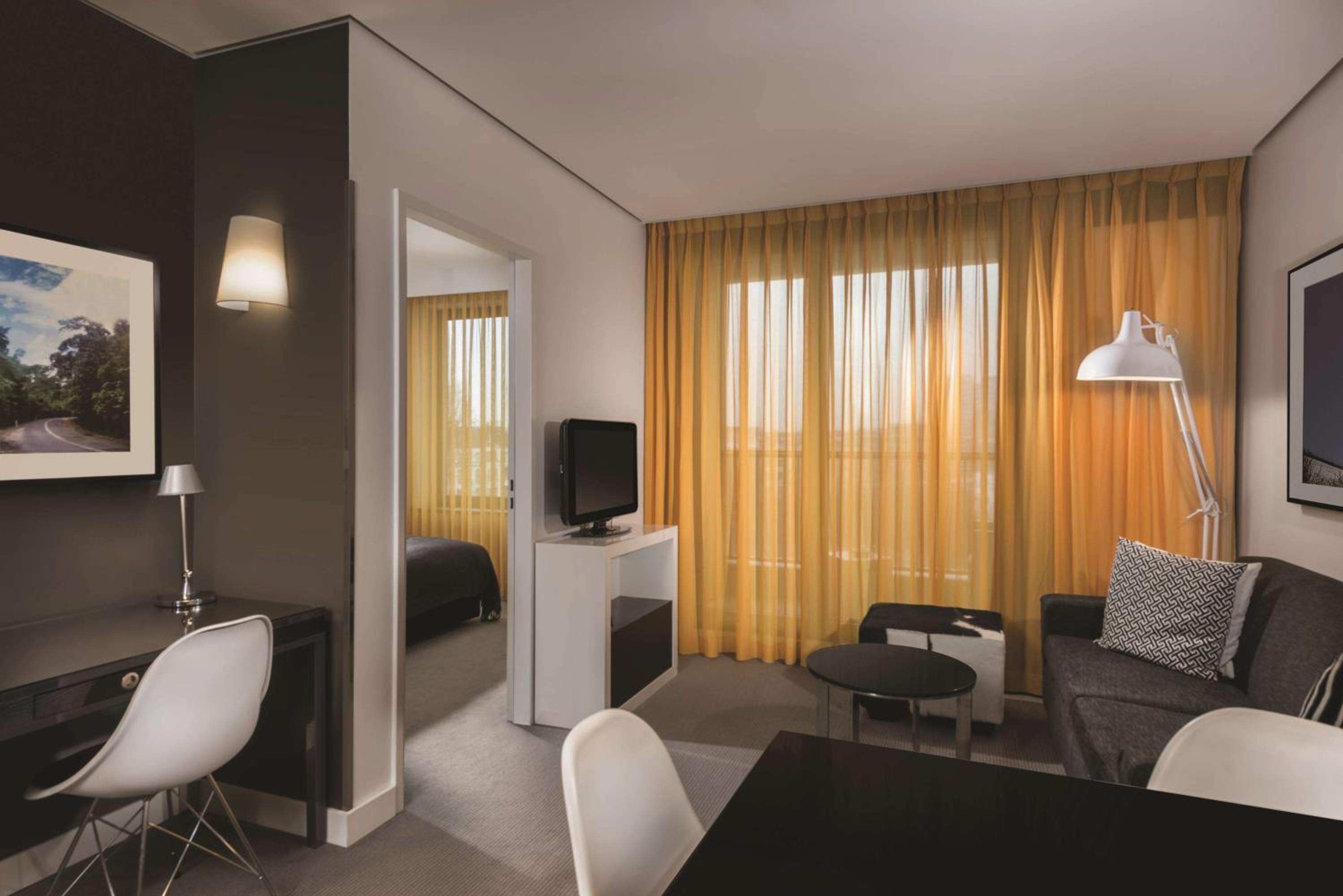 One-Bedroom Apartment - Photo 1