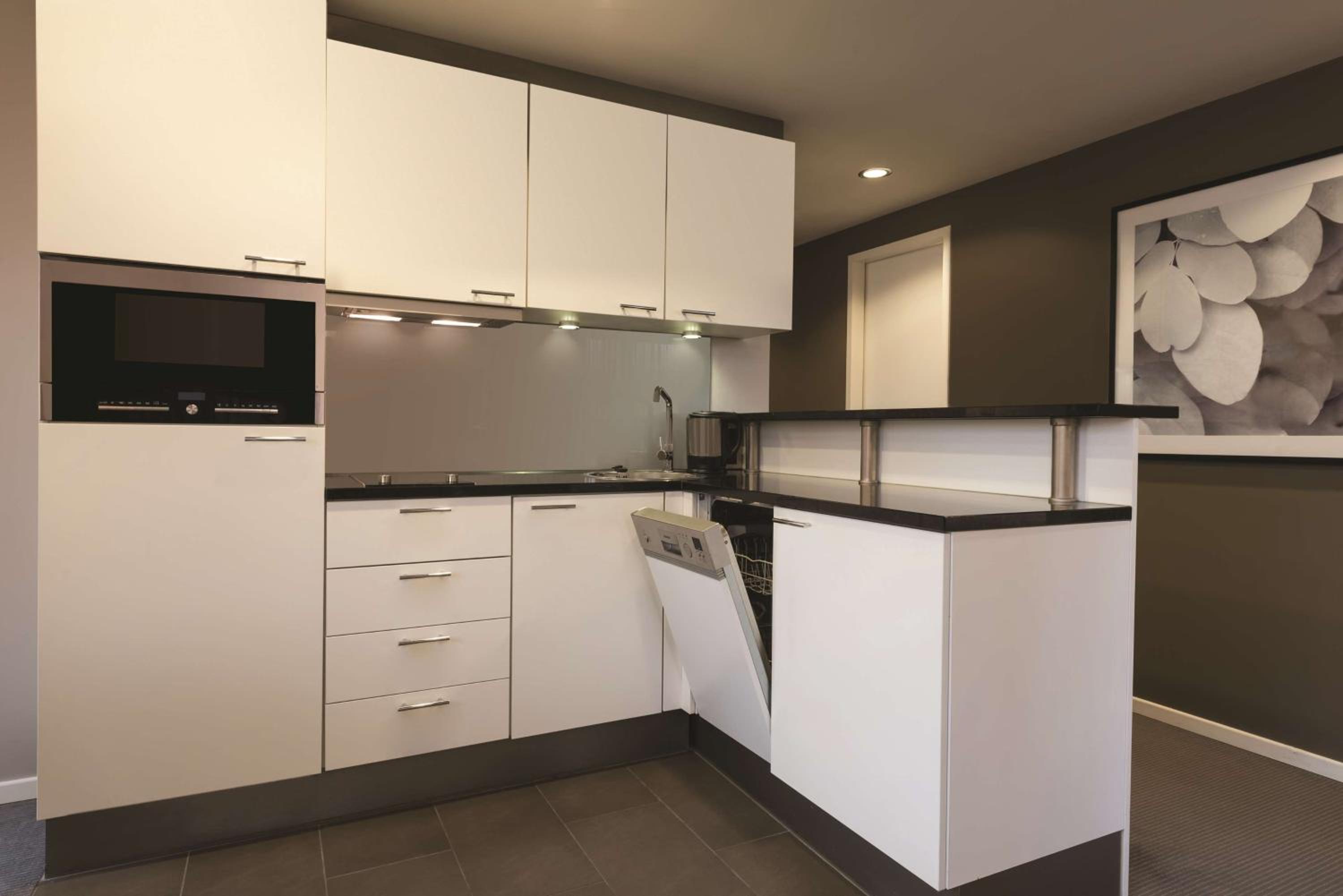 Two-Bedroom Apartment - Photo 8