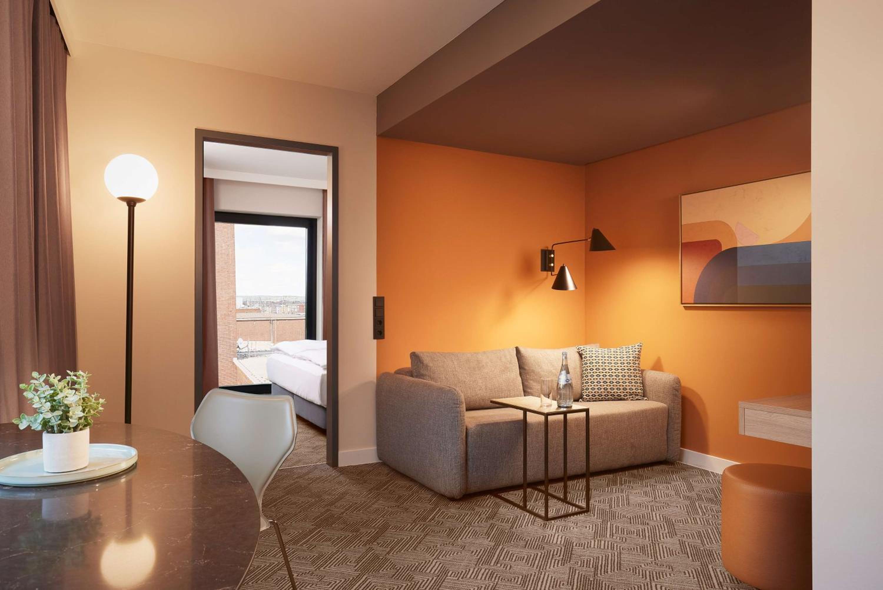 Two-Bedroom Interconnecting Apartment thumbnail 5