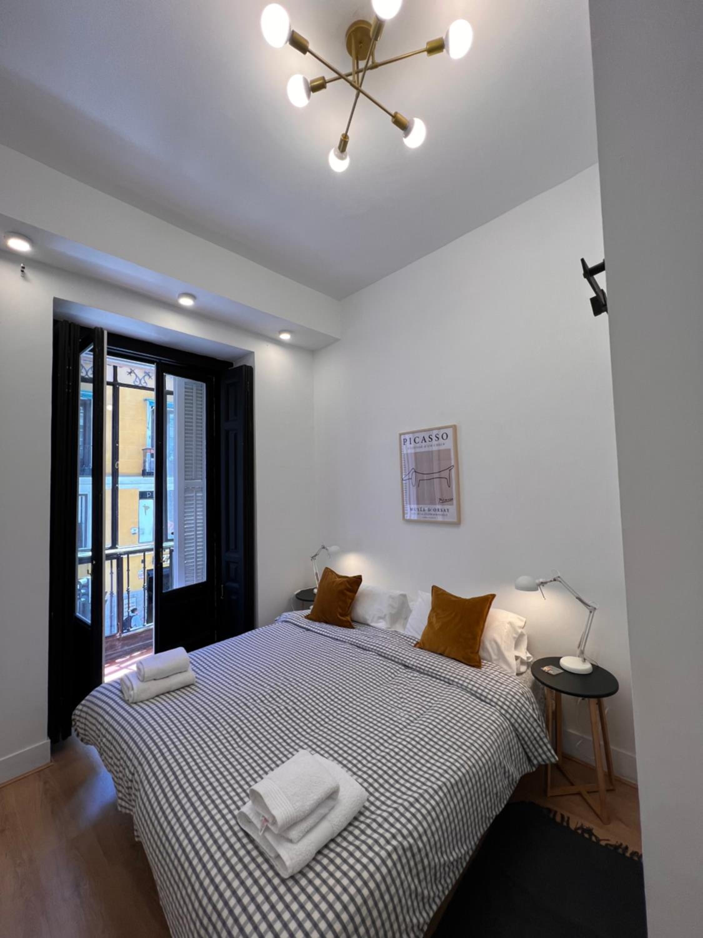 Deluxe Double Room with Balcony photo 3