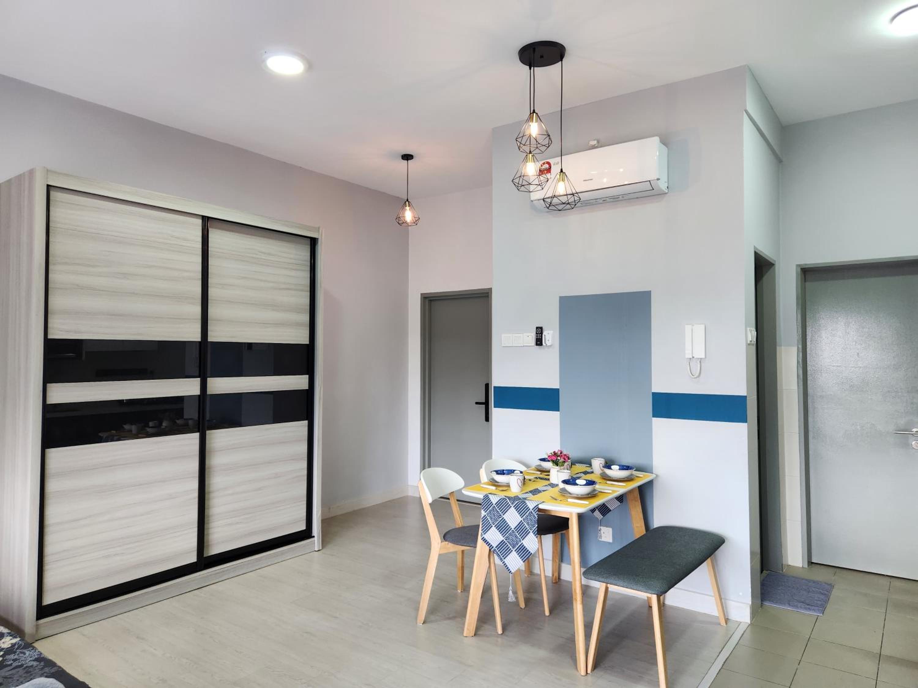 Family Studio