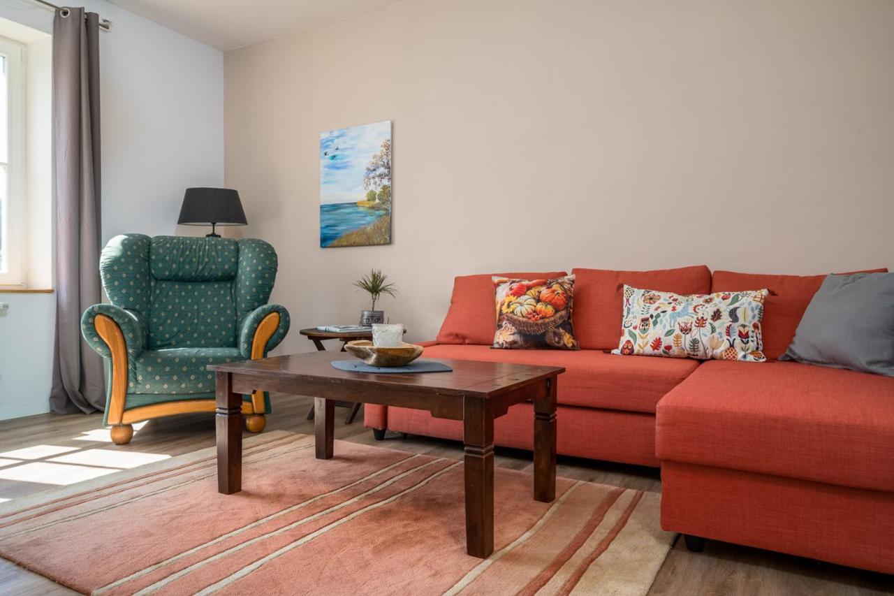 Apartment with Terrace photo 1