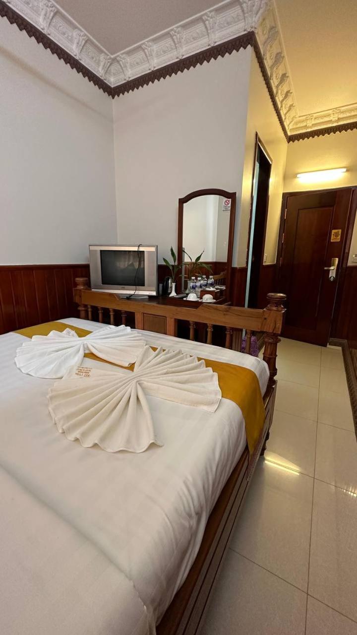 Budget Single Room