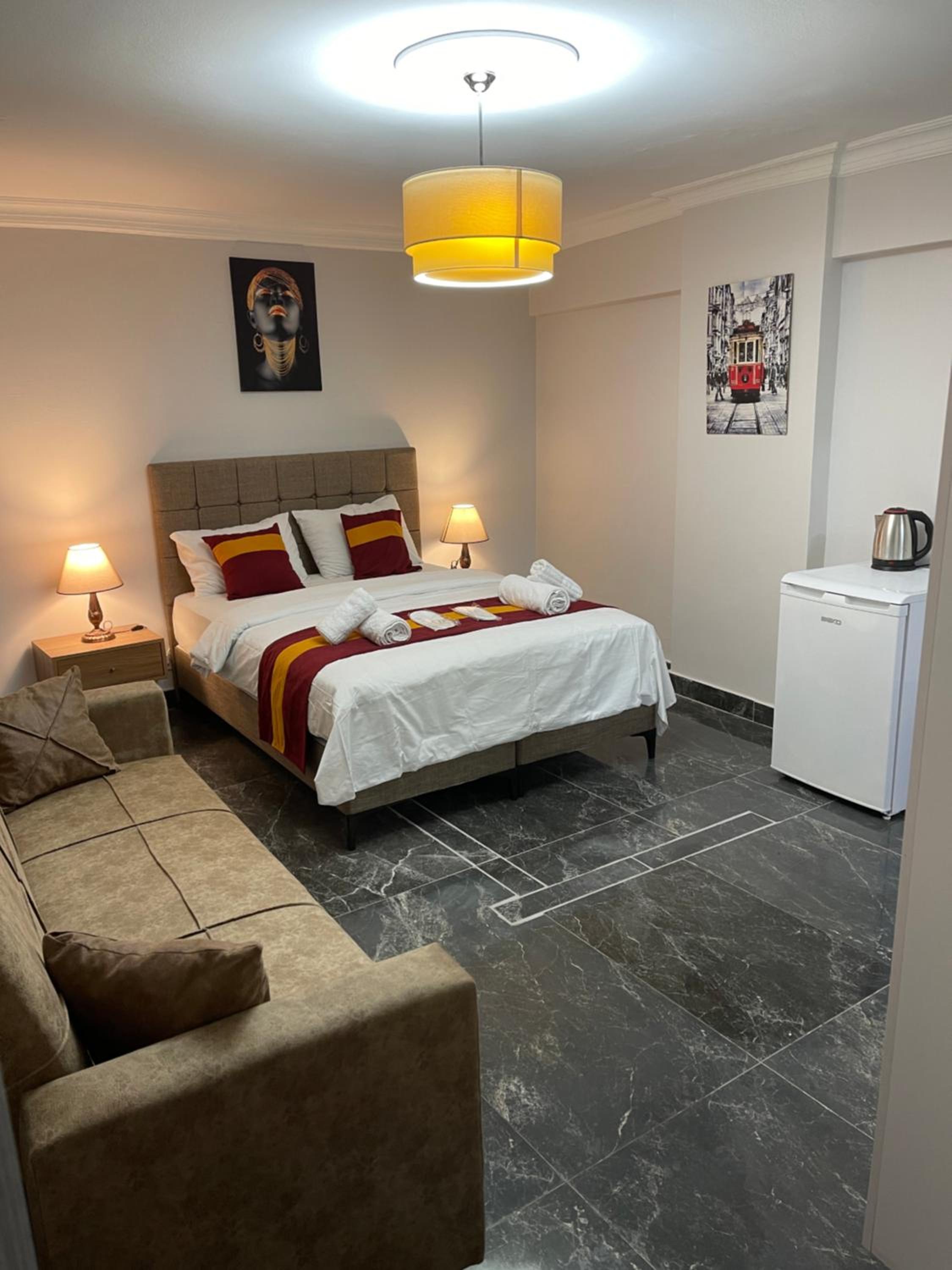 Superior Triple Room photo 2