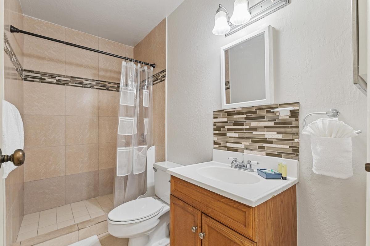 Studio Apartment photo 3