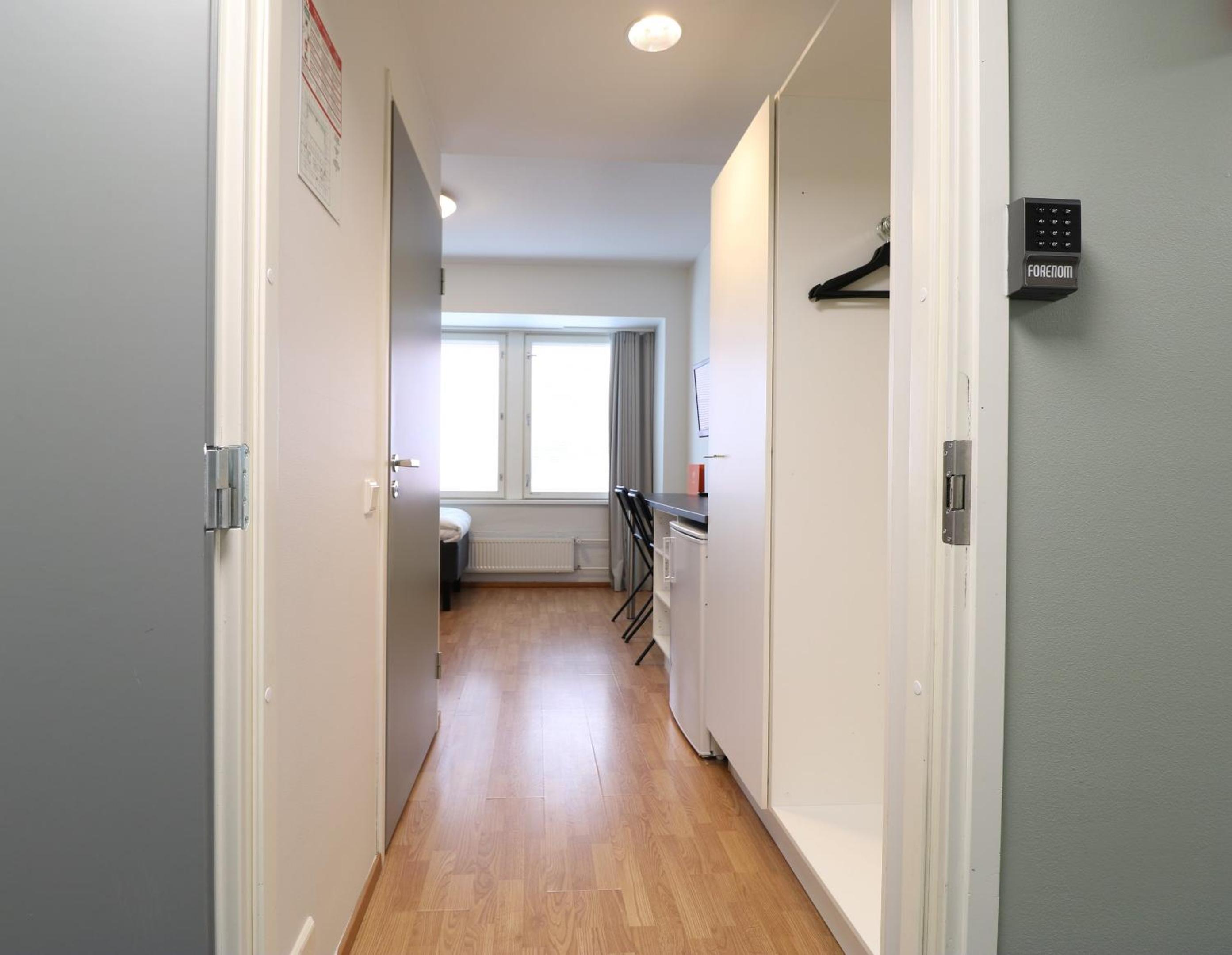 Standard Twin Room photo 2