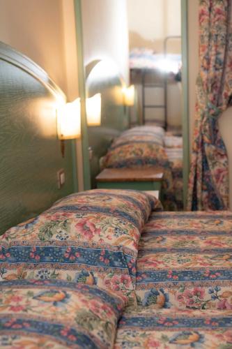 Standard Quadruple Room photo 2