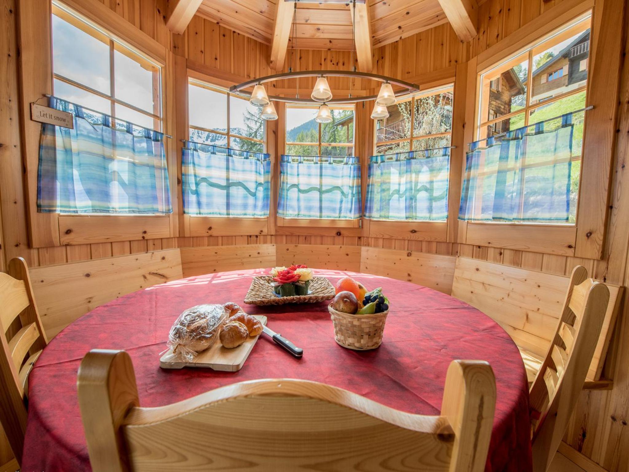Chalet photo 2