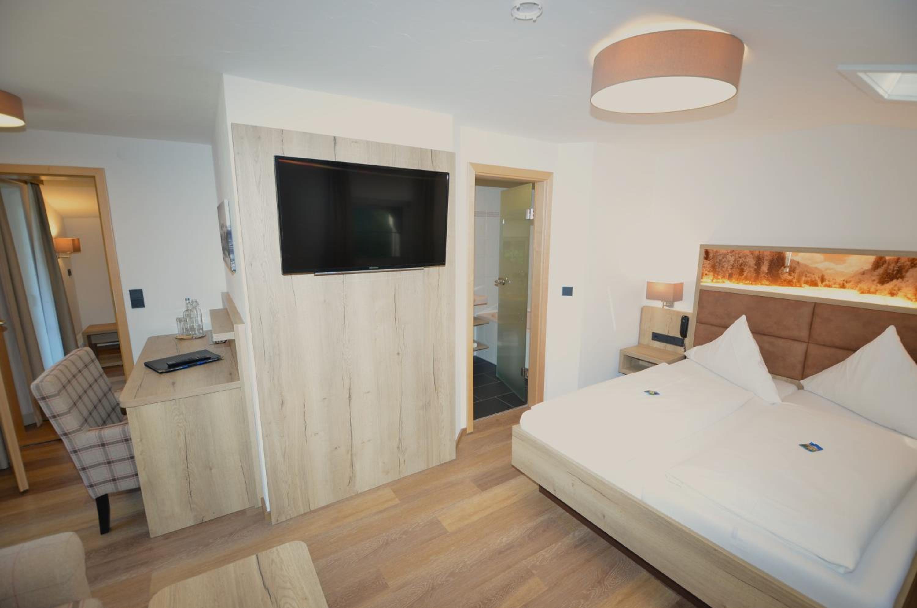 Junior Suite with Balcony