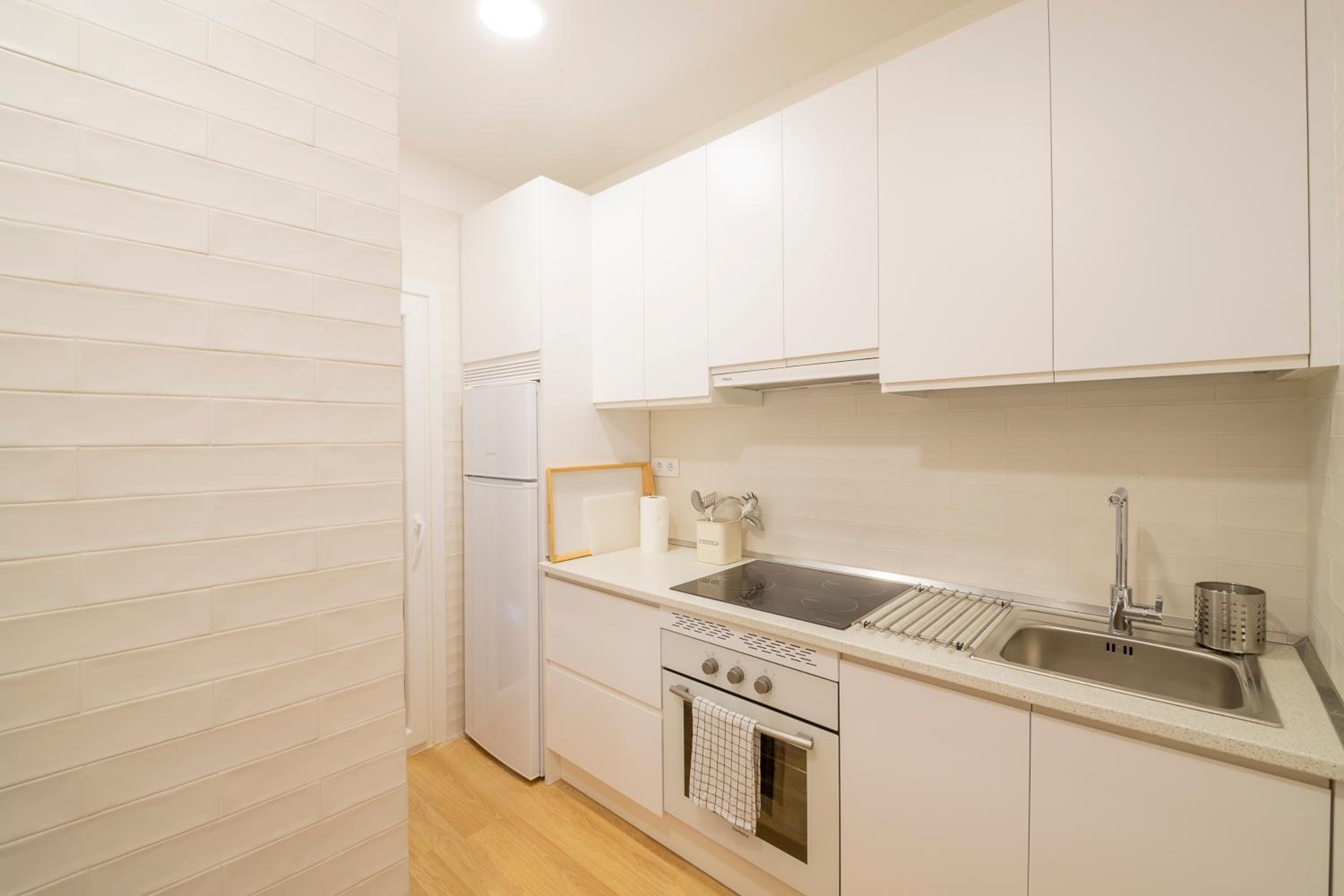 Three-Bedroom House photo 2
