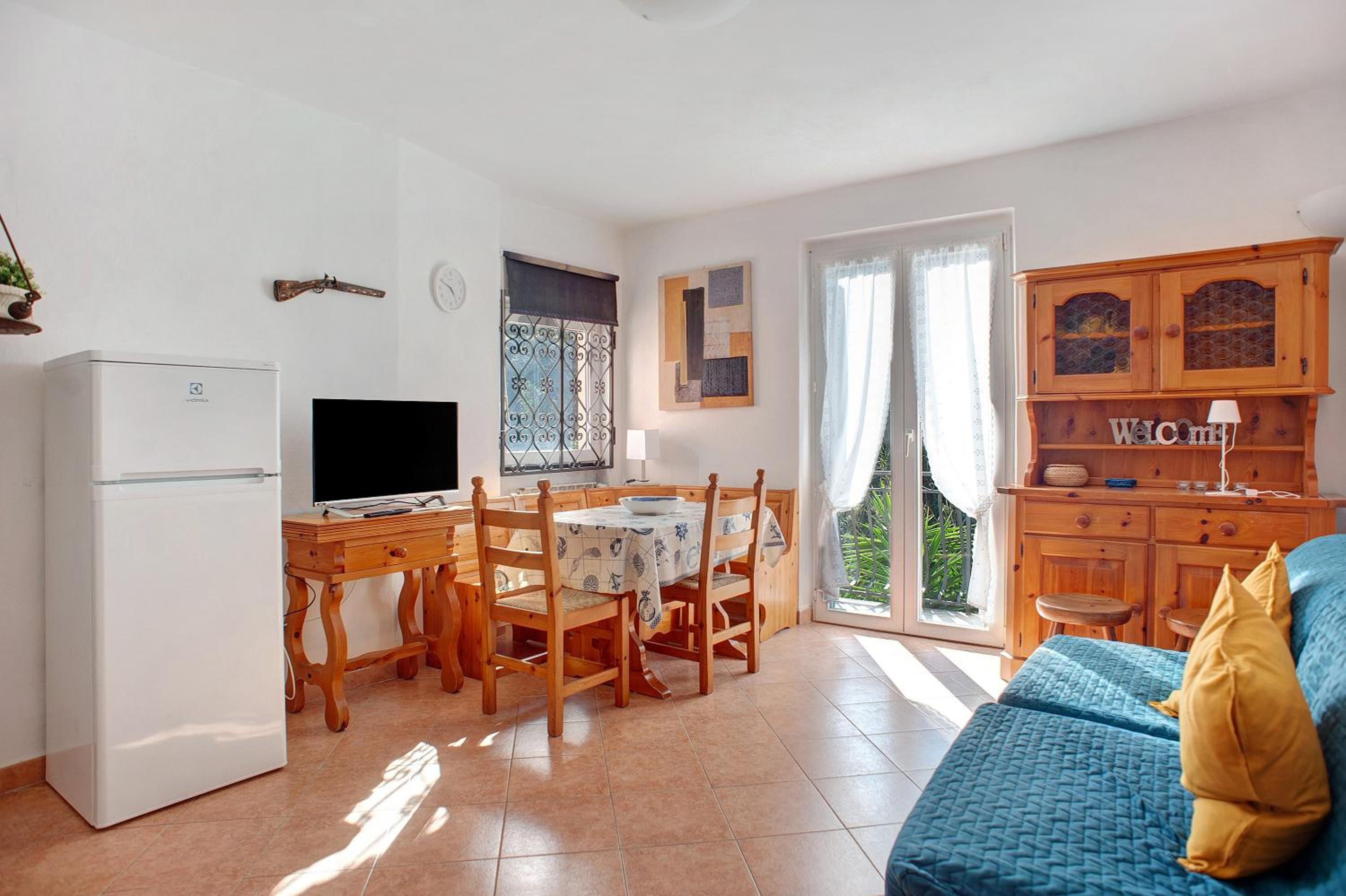 Superior One-Bedroom Apartment With Balcony