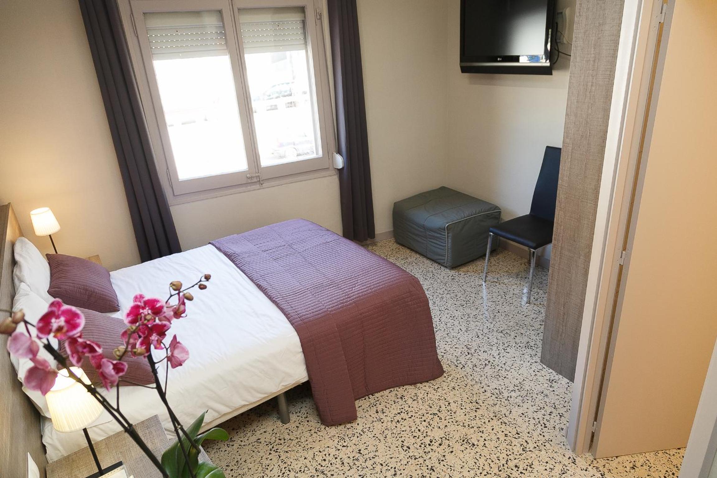 Basic Triple Room - Photo 1