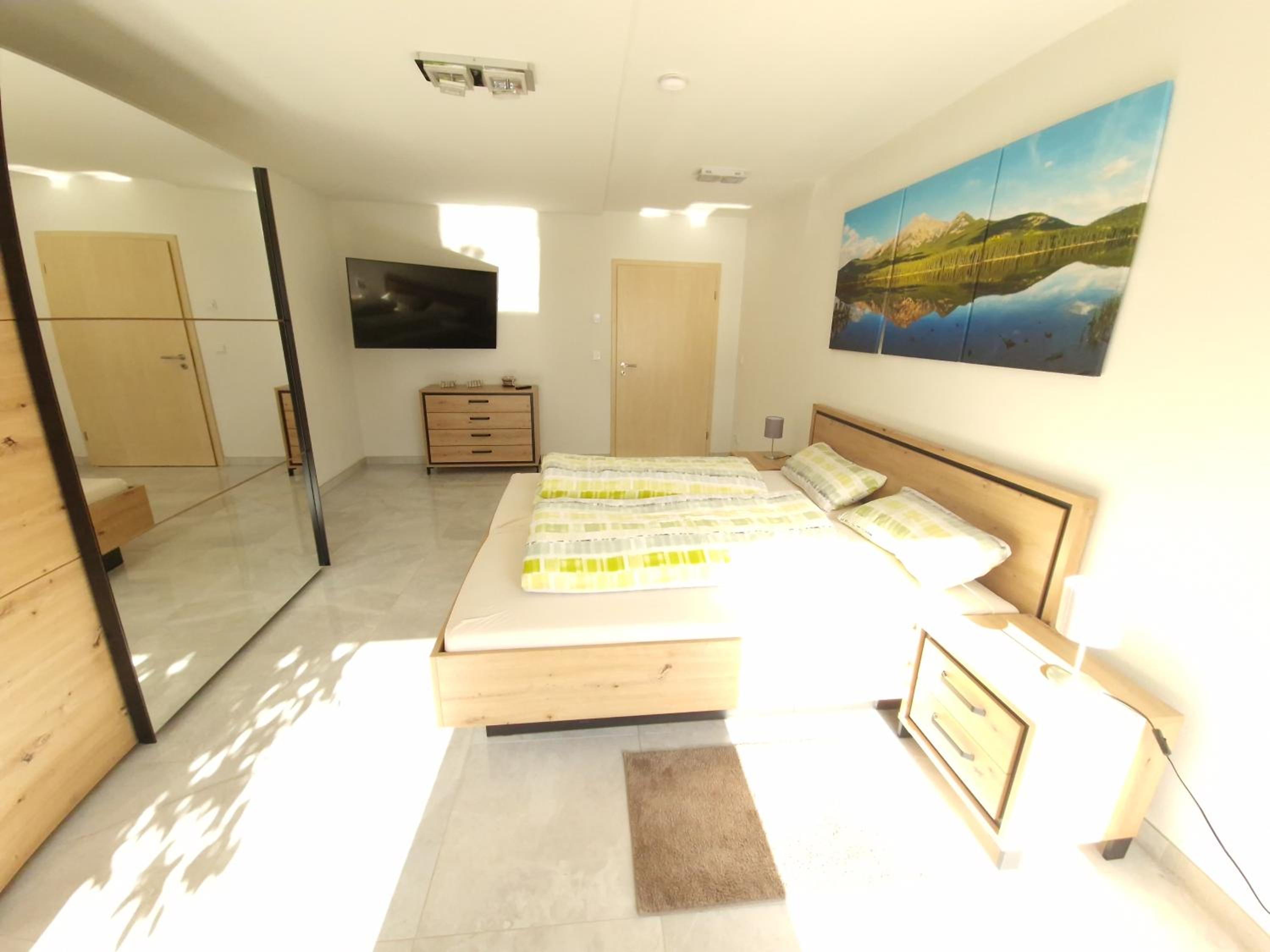 Three-Bedroom Apartment photo 1