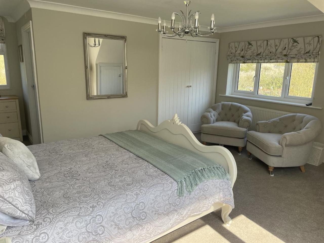 Deluxe King Room photo 3