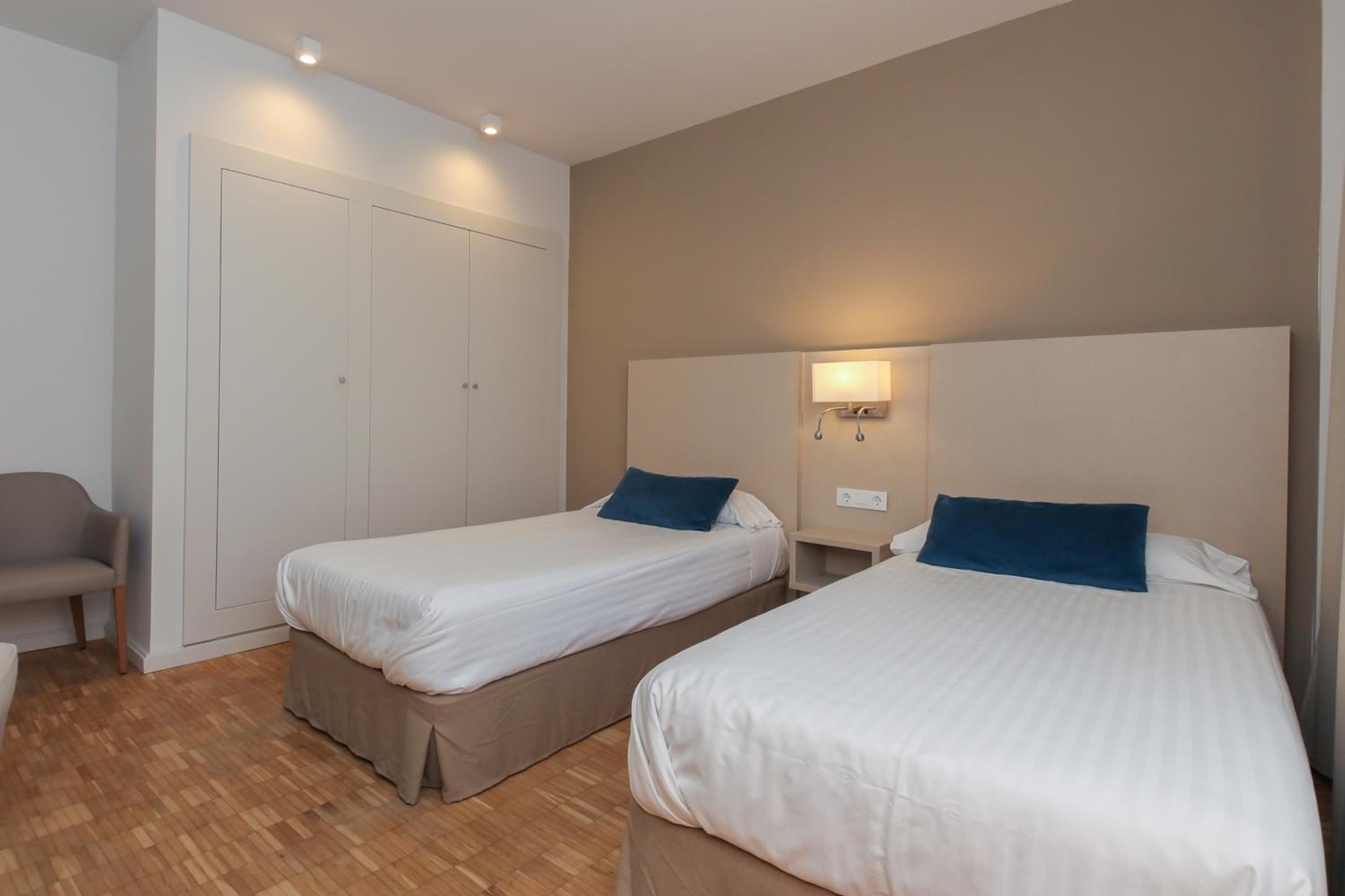 Habitación Doble o con Dos Camas Deluxe - Planta Baja Habitación Doble o con Dos Camas Deluxe - Planta Baja