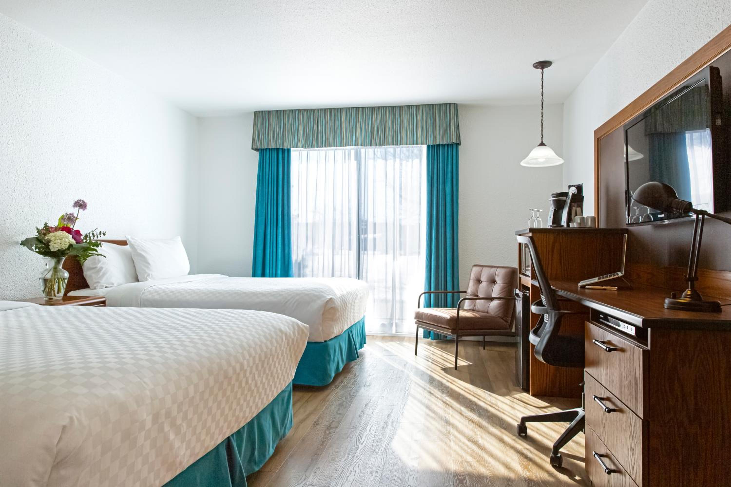 Standard Queen Room with Two Queen Beds - Photo 1