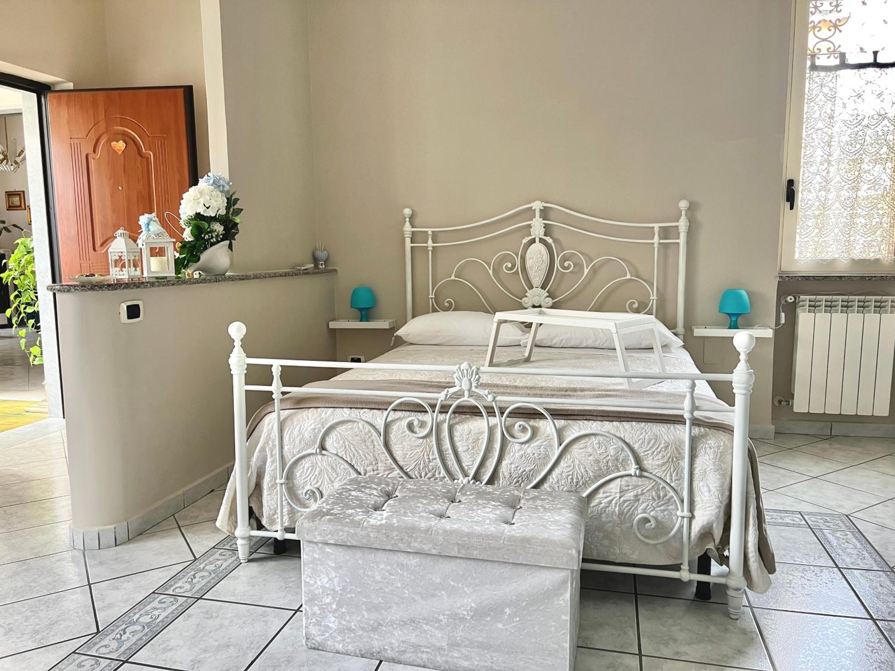 Large Double Room photo 3