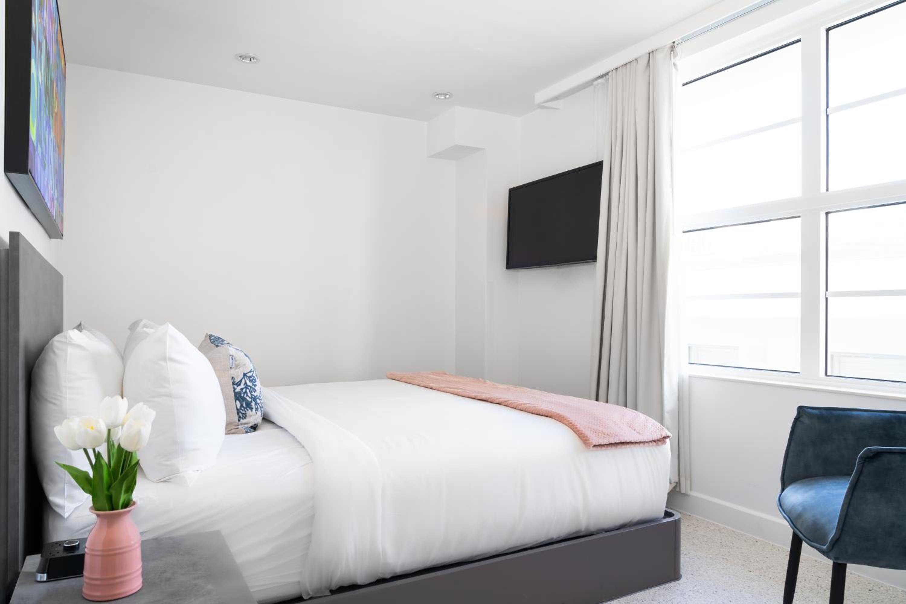 Double Room - Photo 1