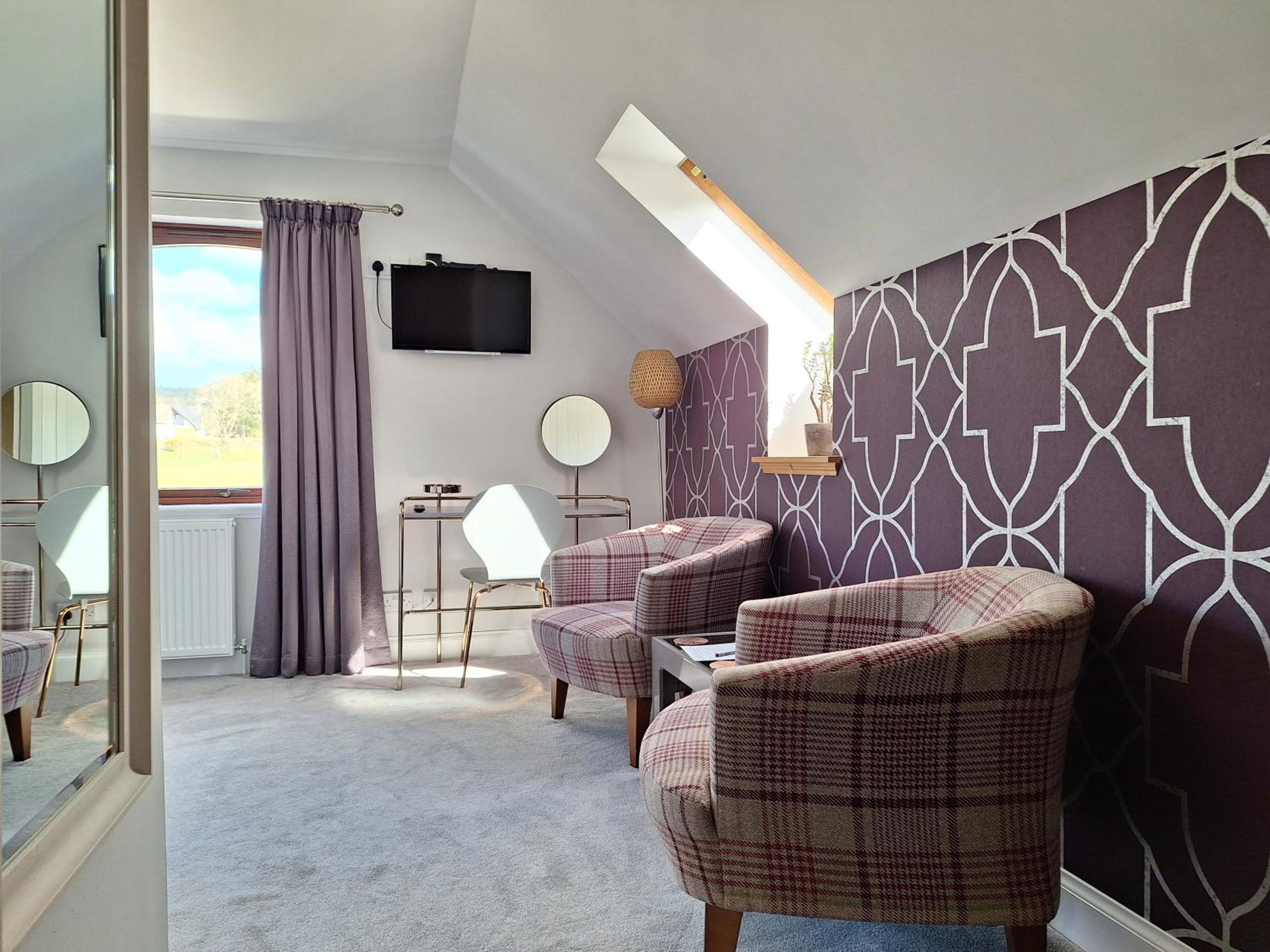 King Room with Mountain View photo 1