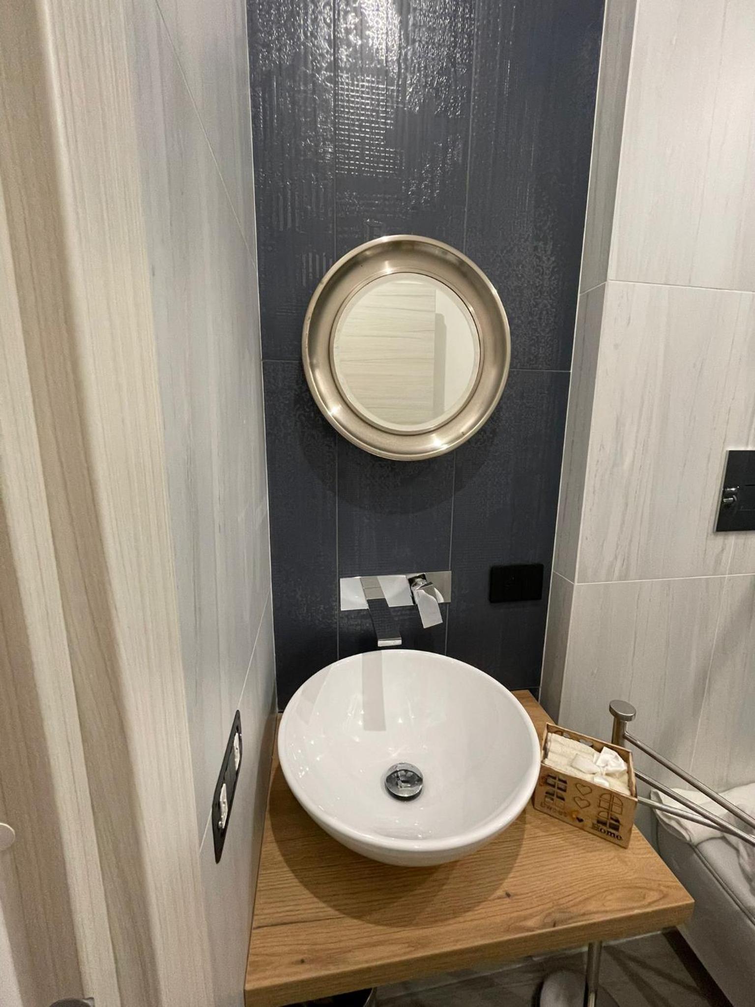 Double Room with Private Bathroom photo 3
