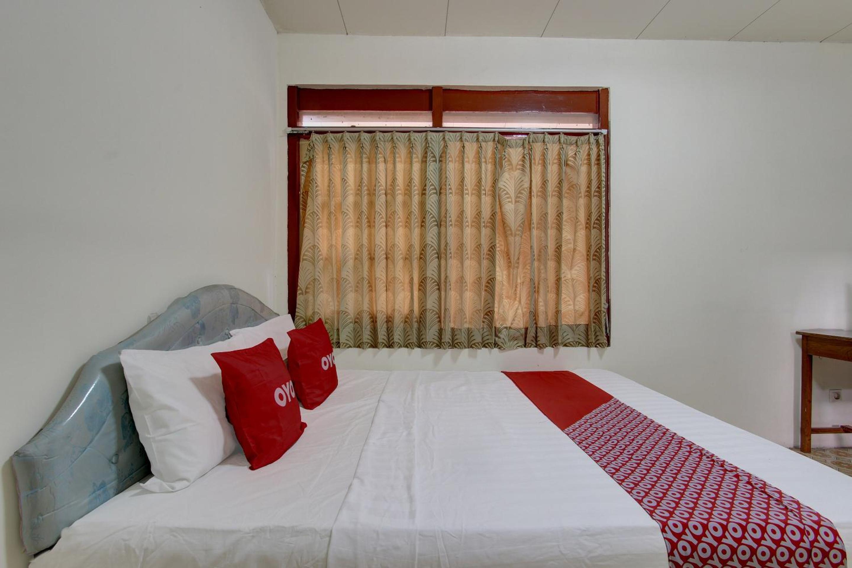 Economy Double Room - Photo 5