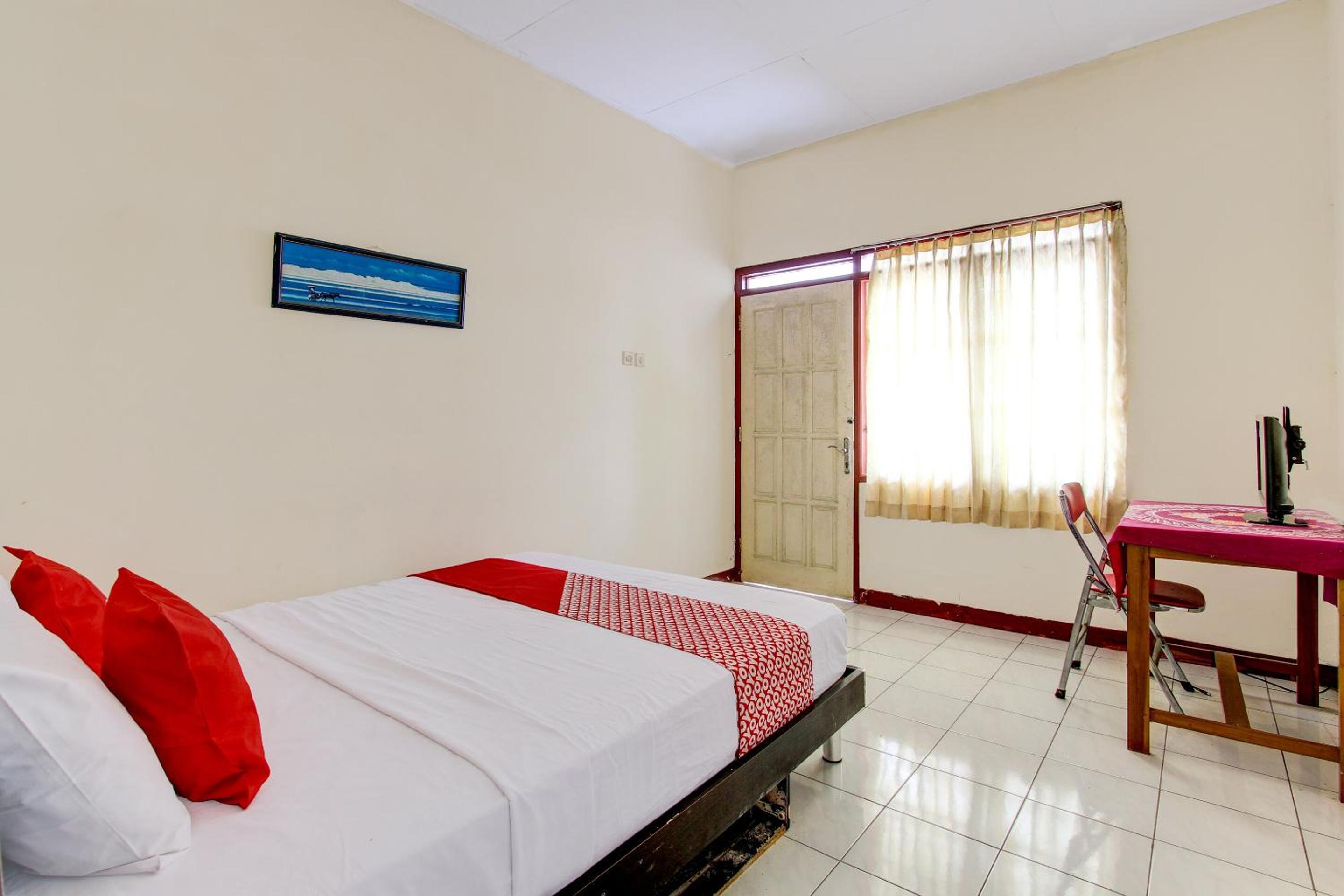 Standard Double Room - Photo 6