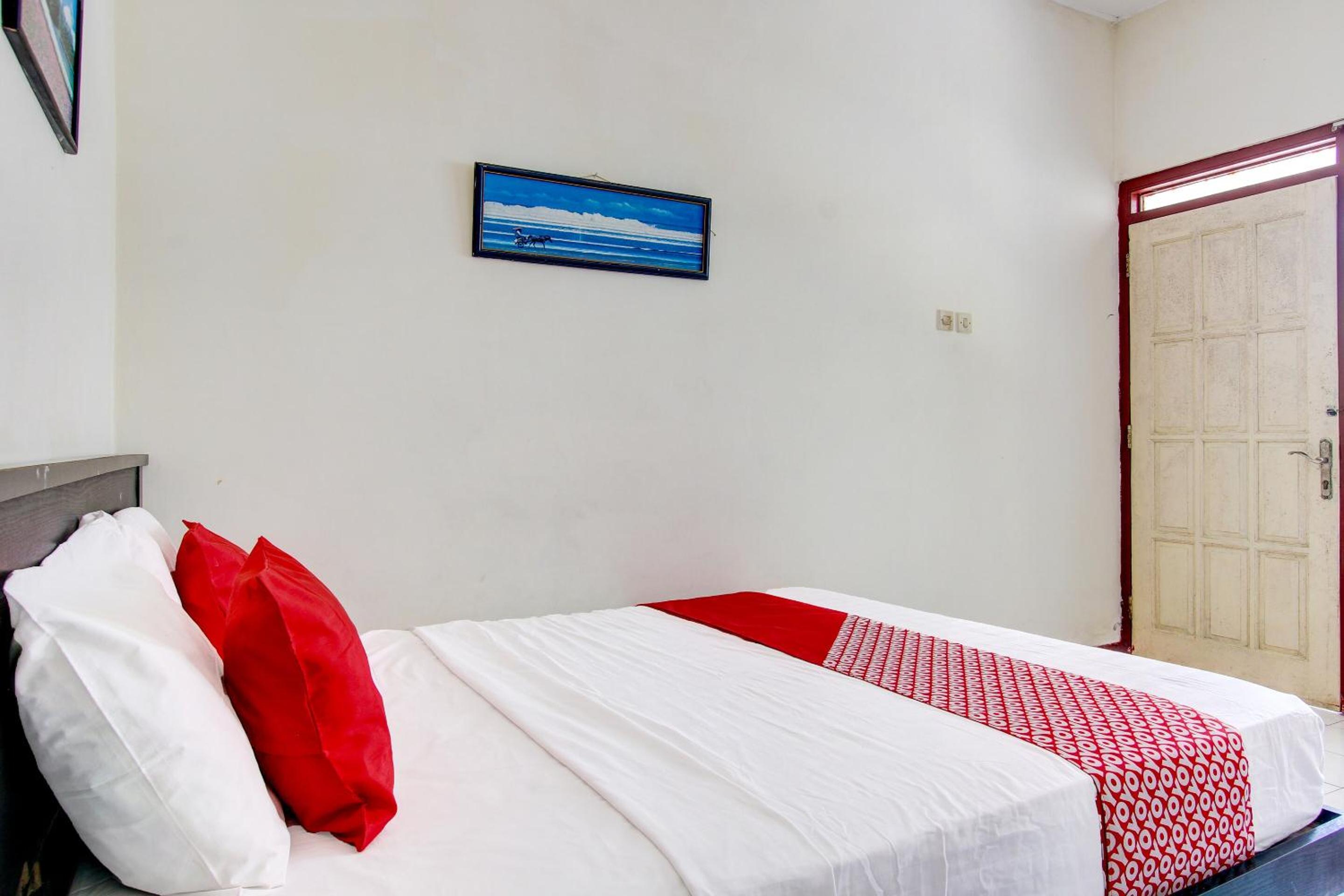 Standard Double Room - Photo 5