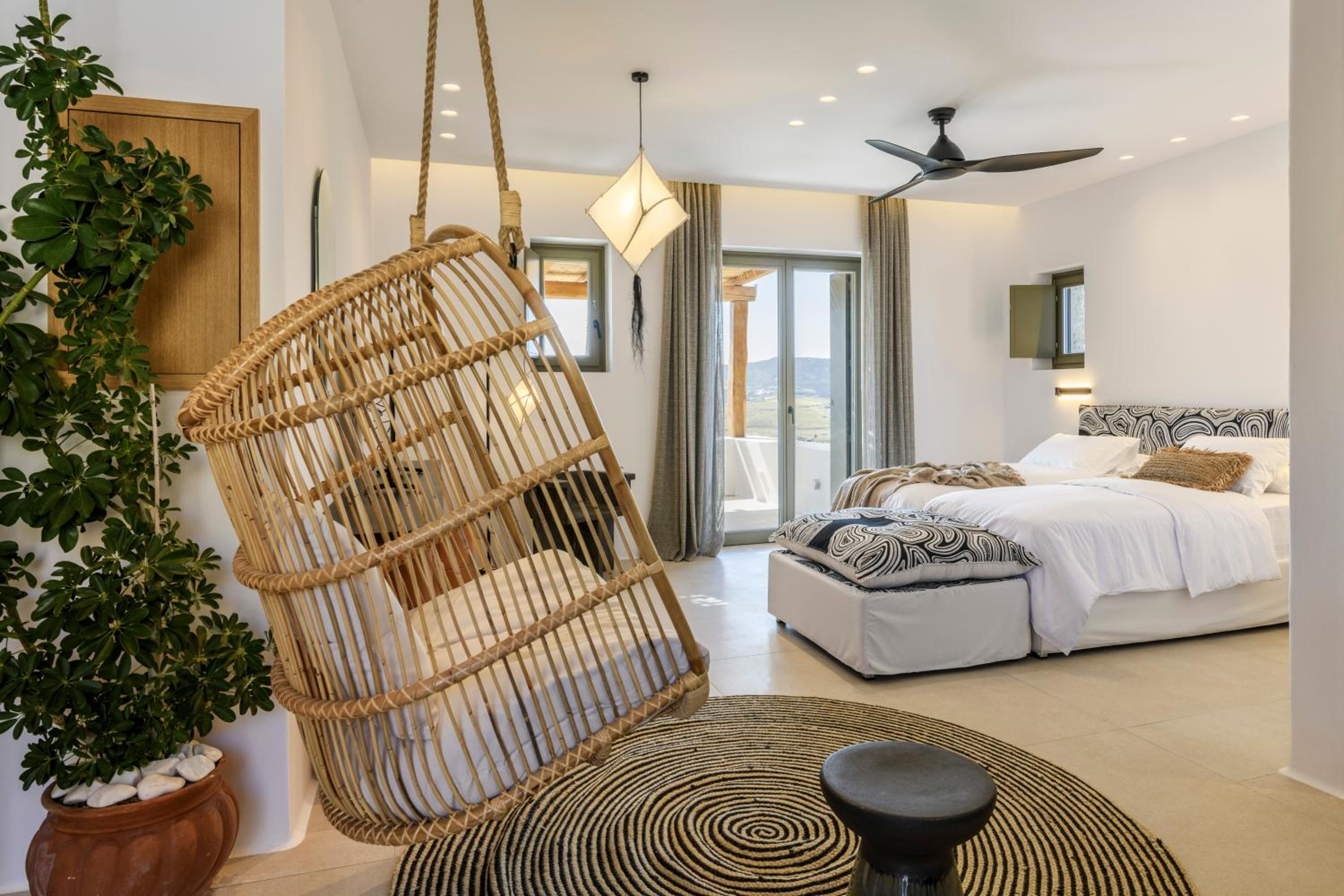 Executive Sea View Suite with Jacuzzi