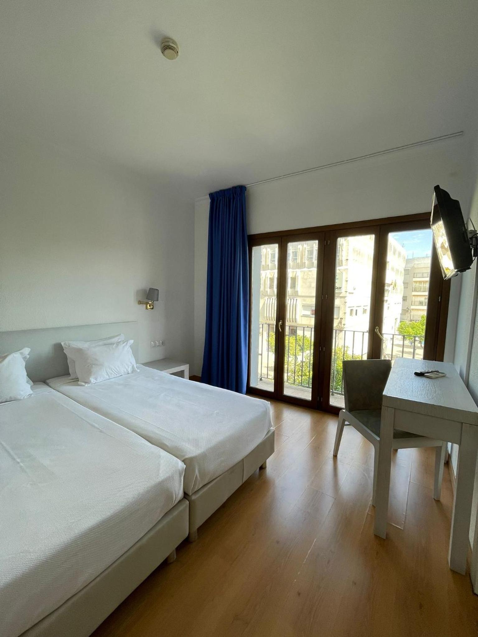 Habitación Doble o con Dos Camas