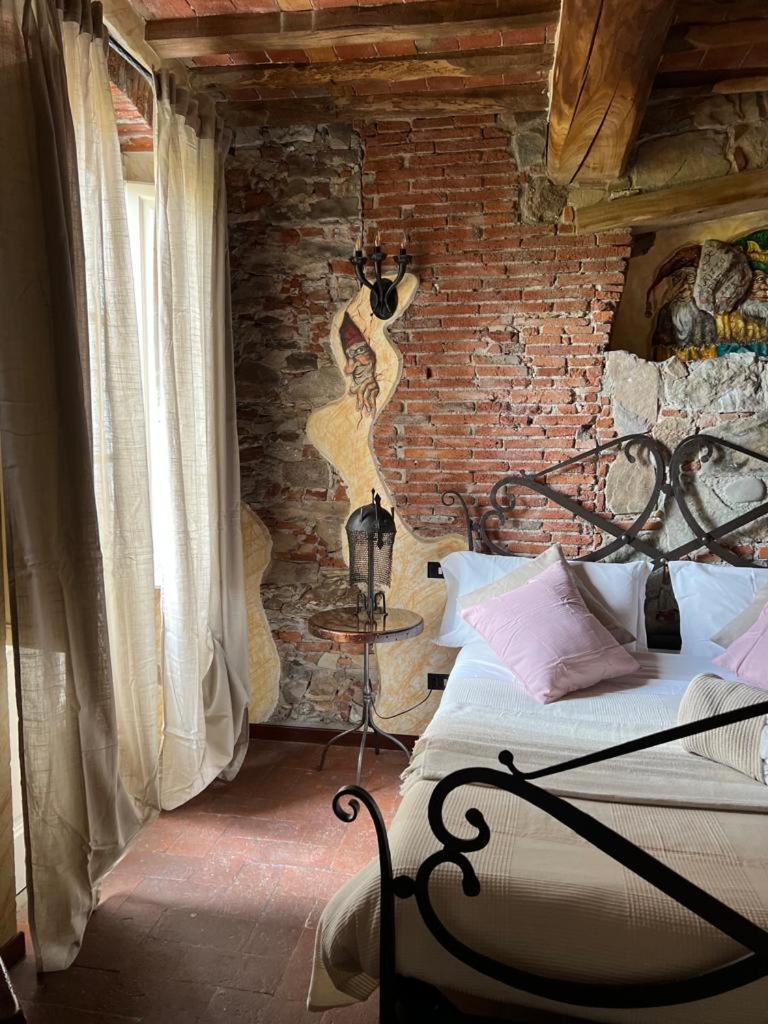 Double Room - Photo 10