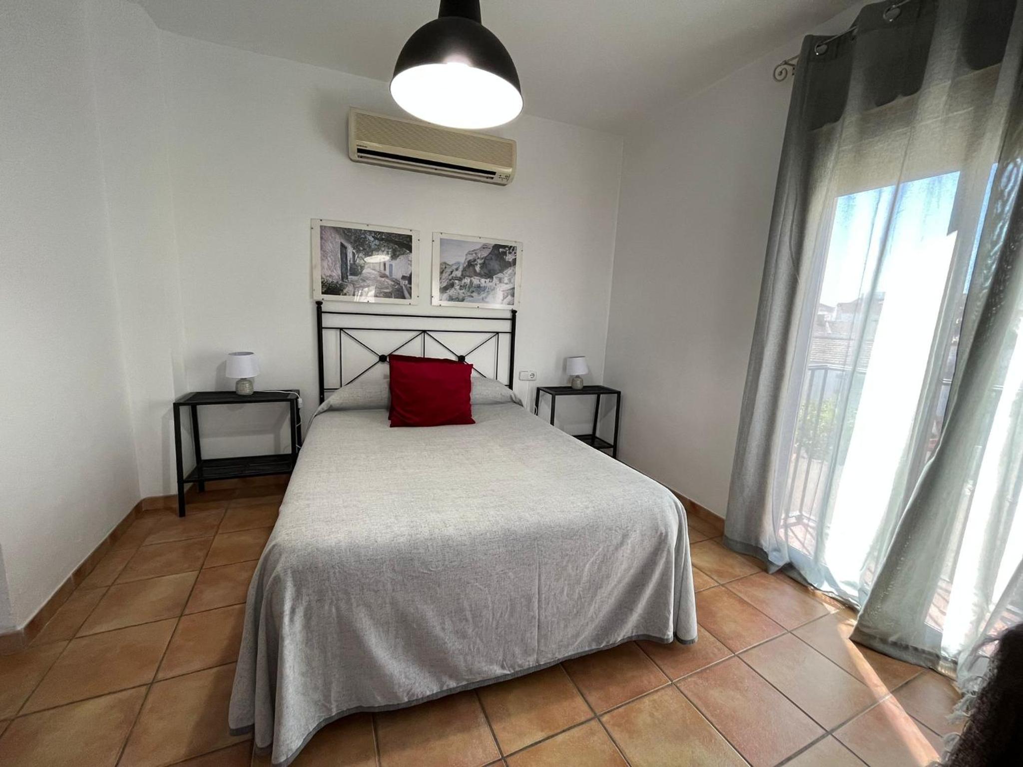 Studio Apartment photo 2