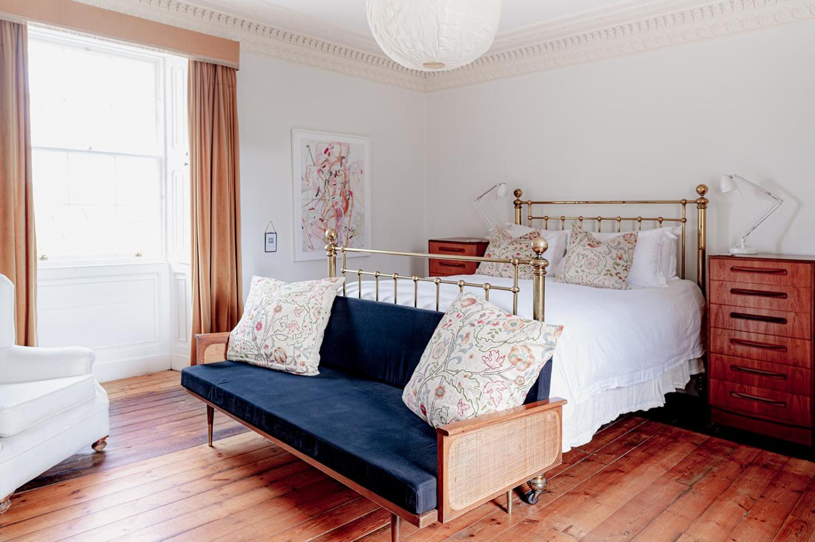Four-Bedroom House photo 1