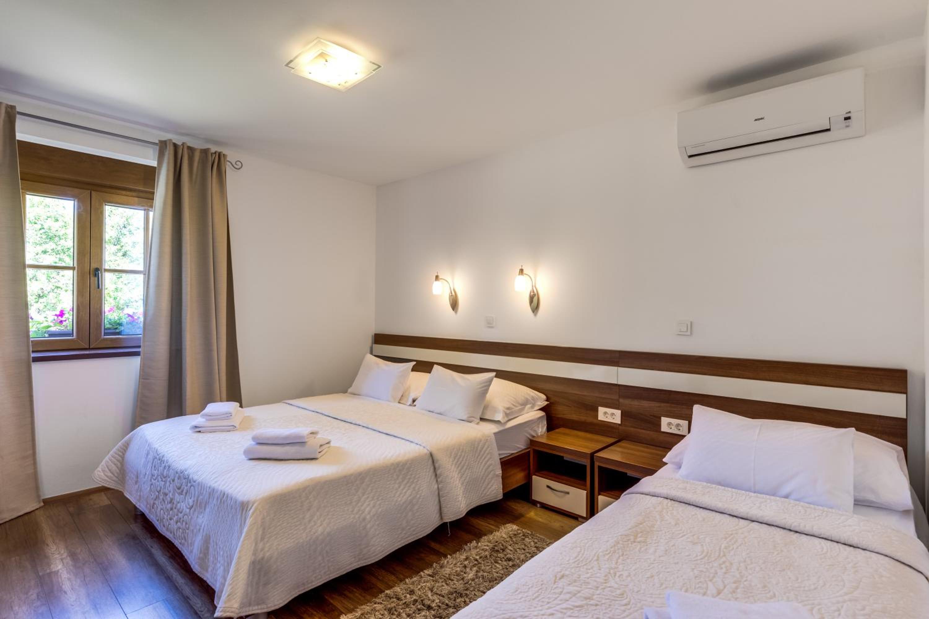 Triple Room - Photo 4