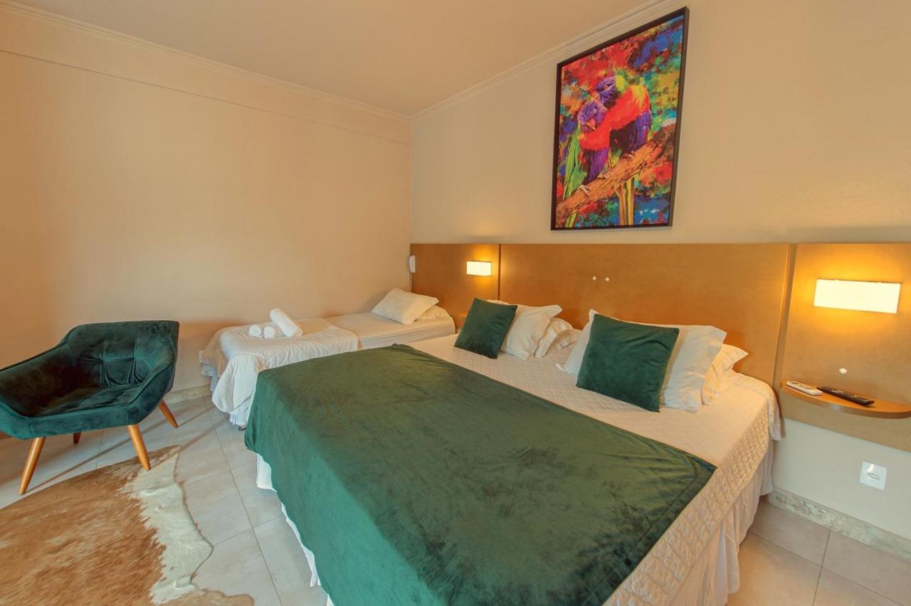 King Suite with Spa Bath photo 1