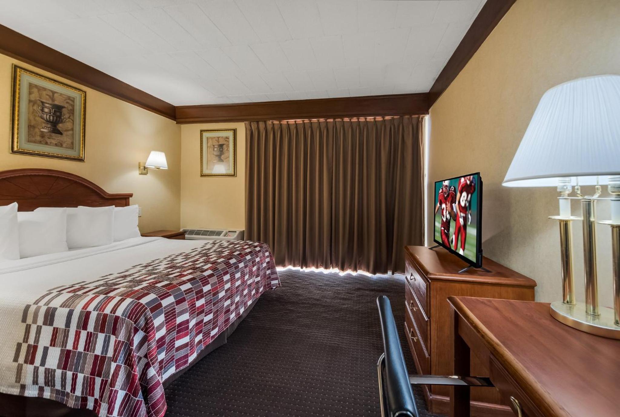 King Room - Non-Smoking photo 1