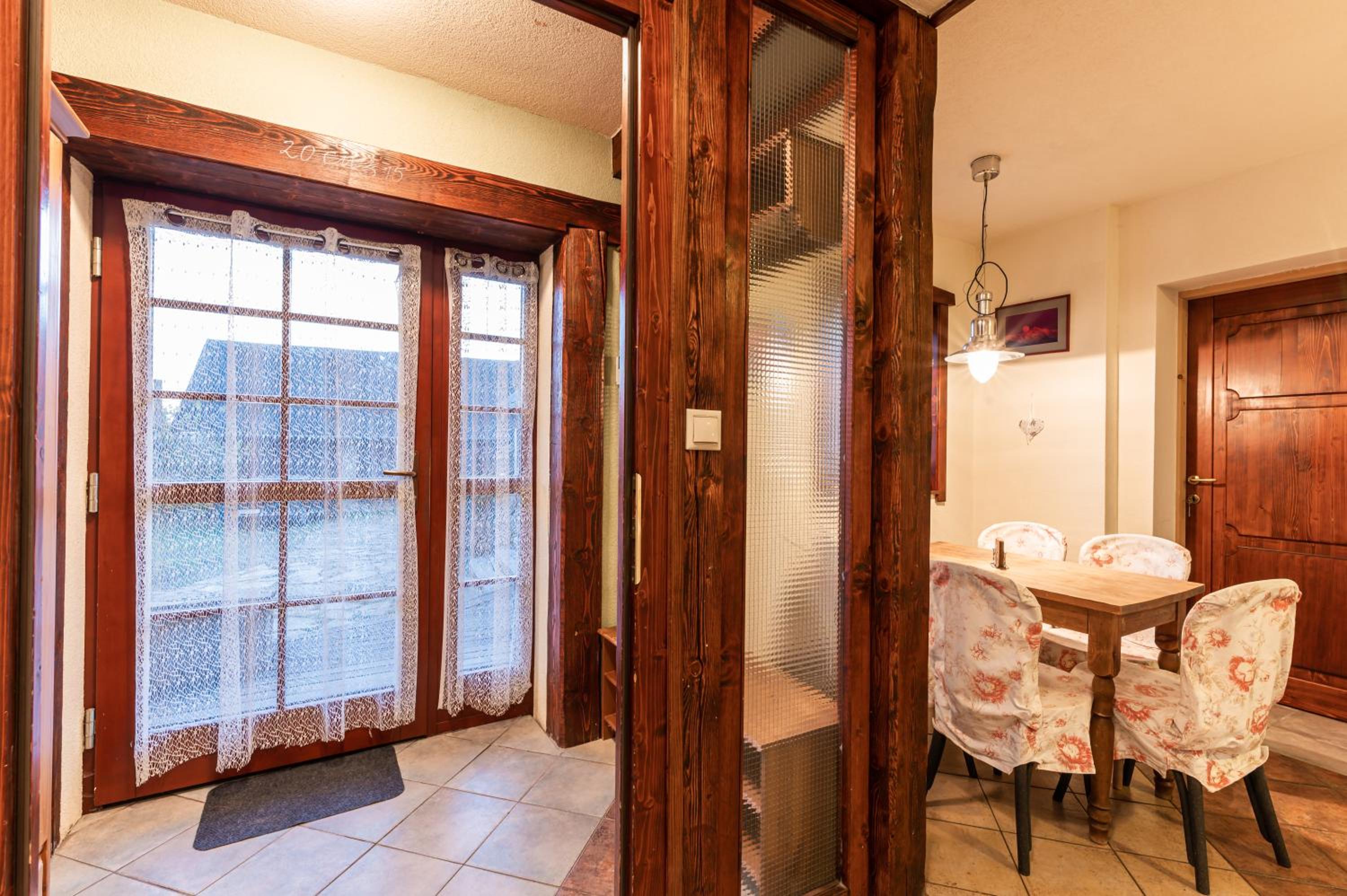 Apartment - Photo 5