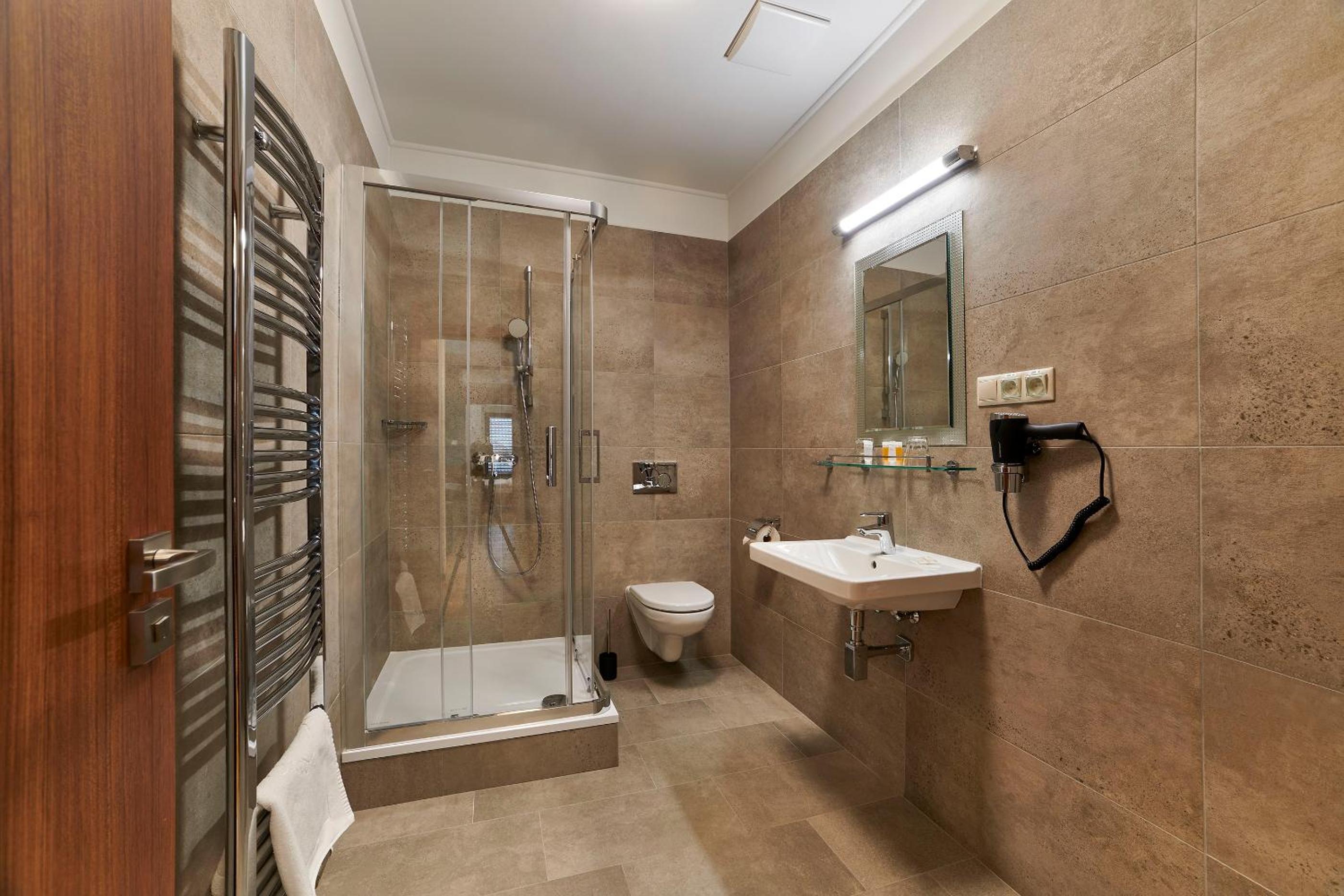 Deluxe Suite photo 2