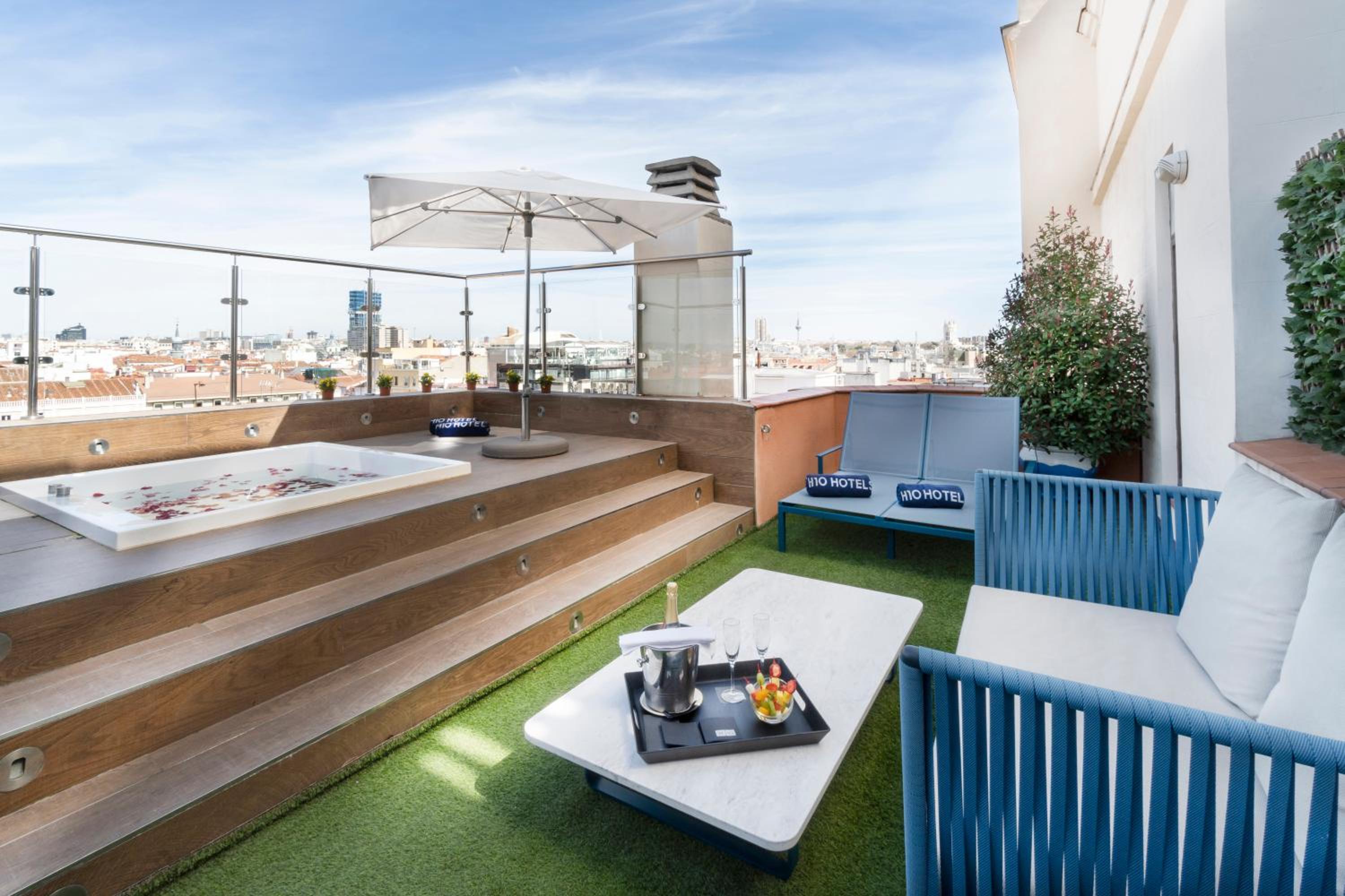 Suite with Terrace