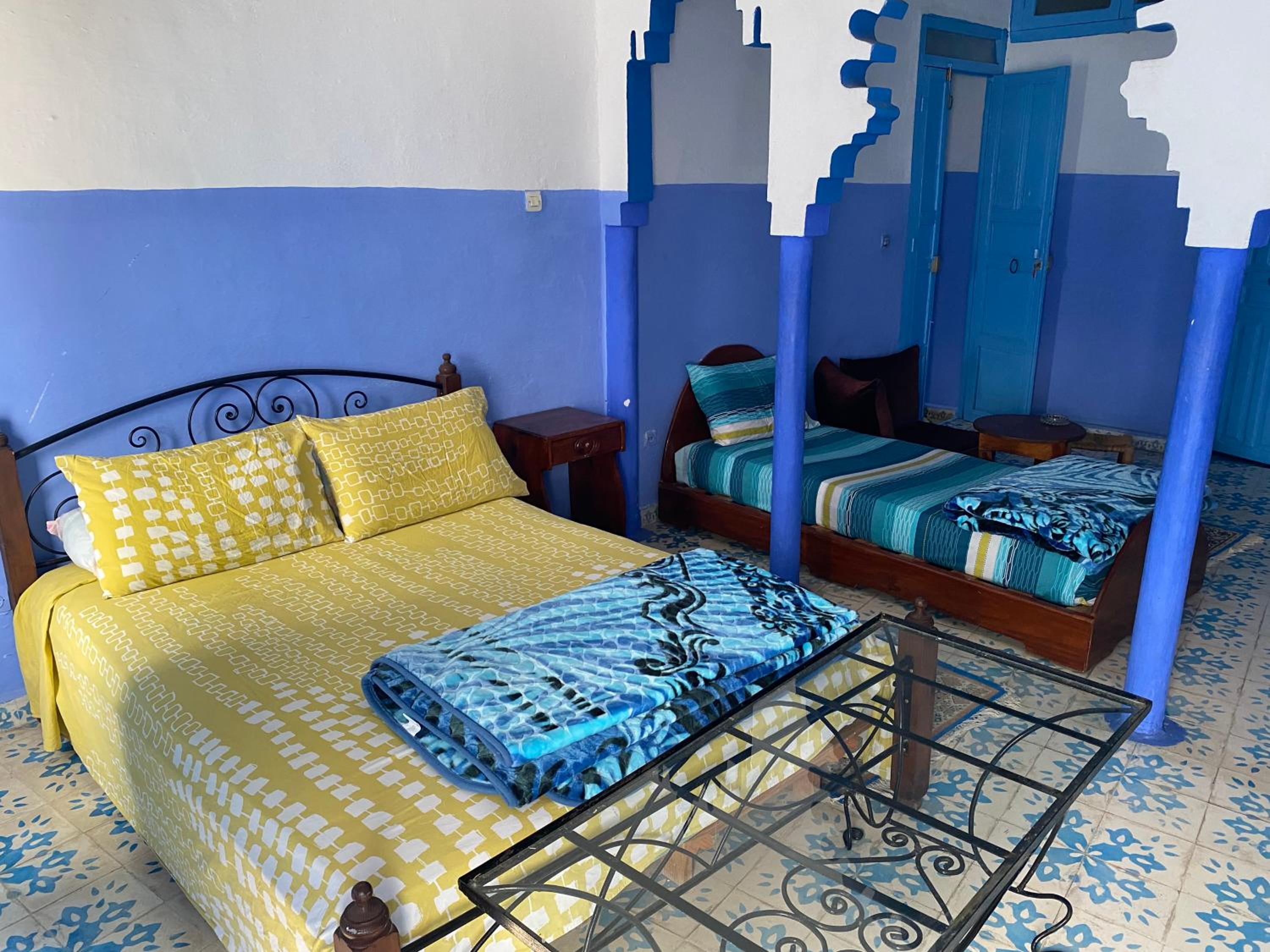 Comfort Triple Room with Shower - Photo 4