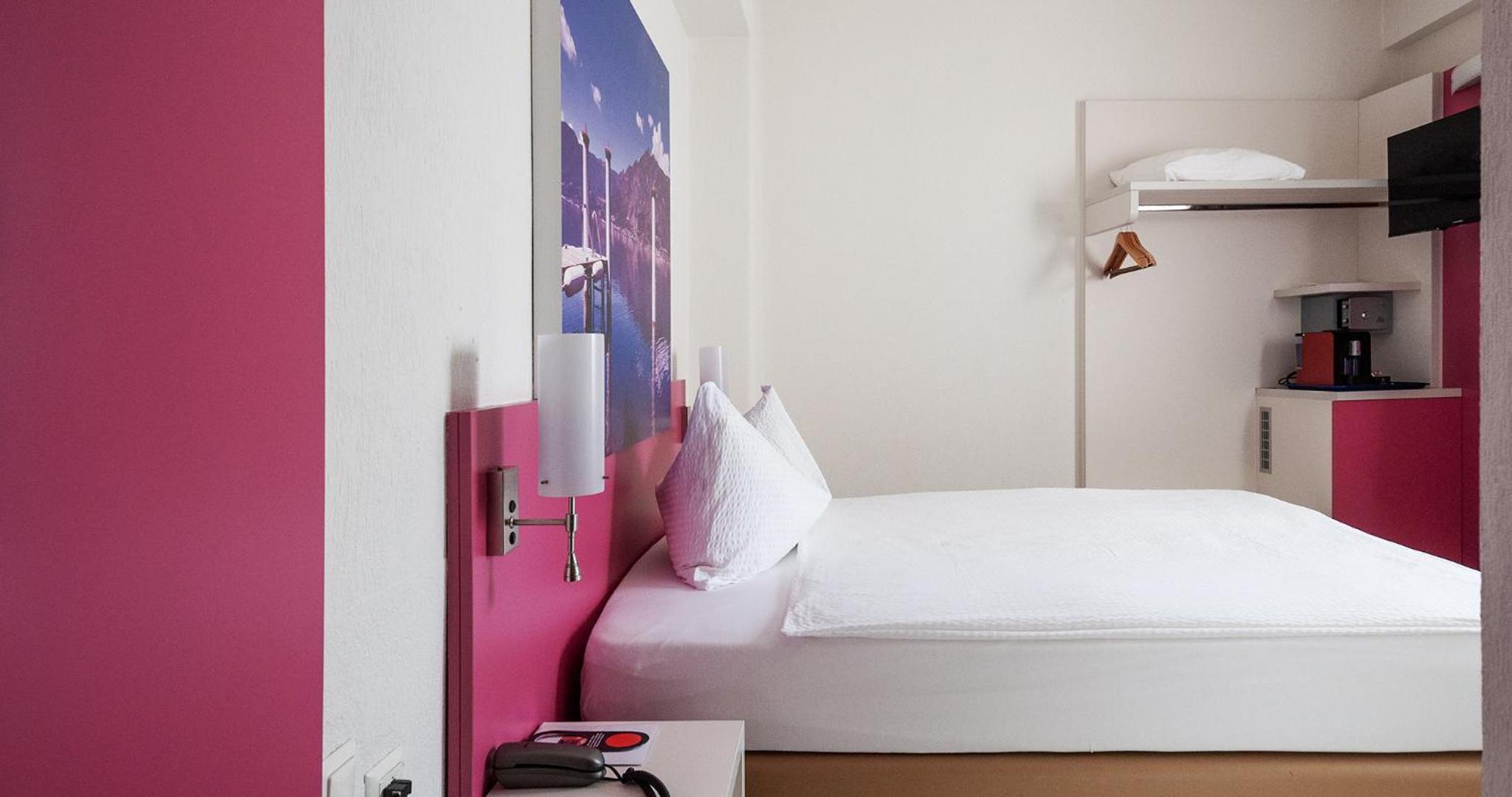 Economy Single Room