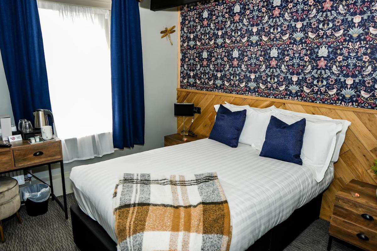 Small Double Room photo 1