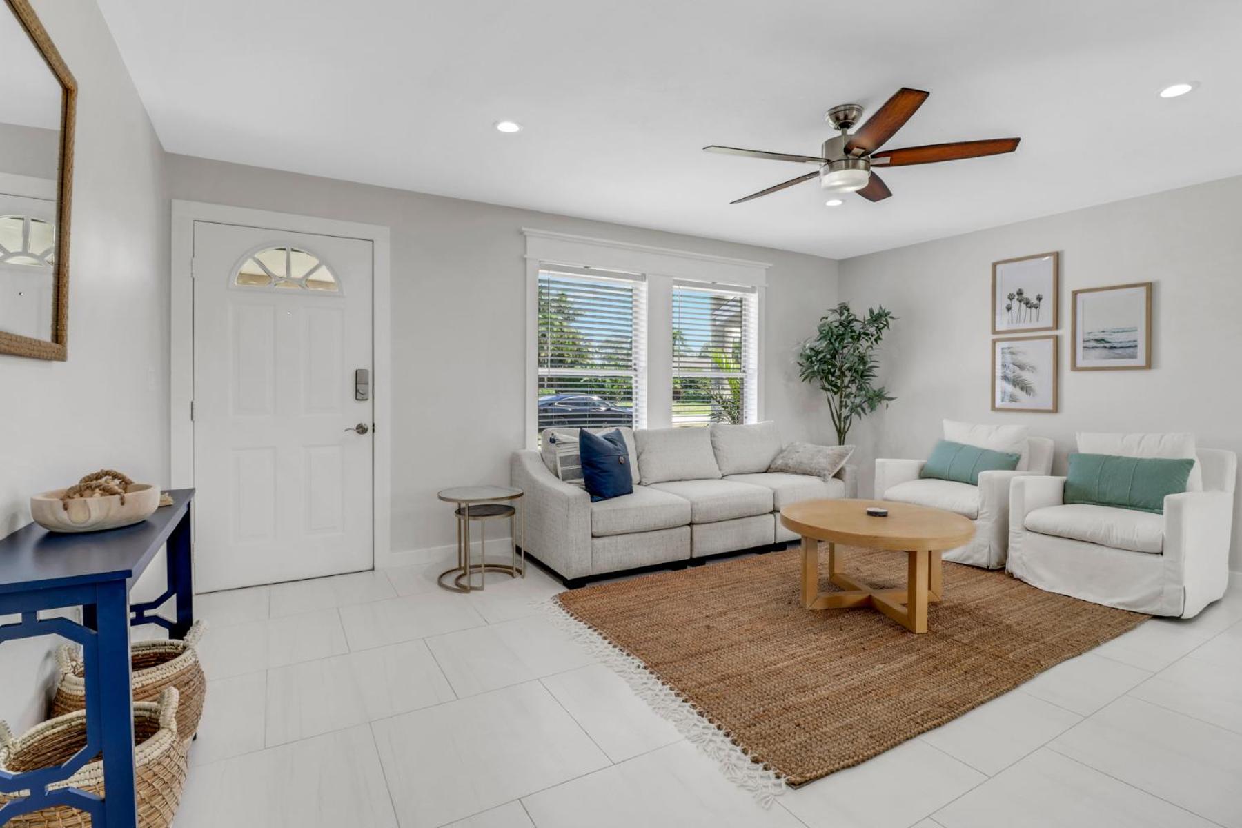 Three-Bedroom House photo 1
