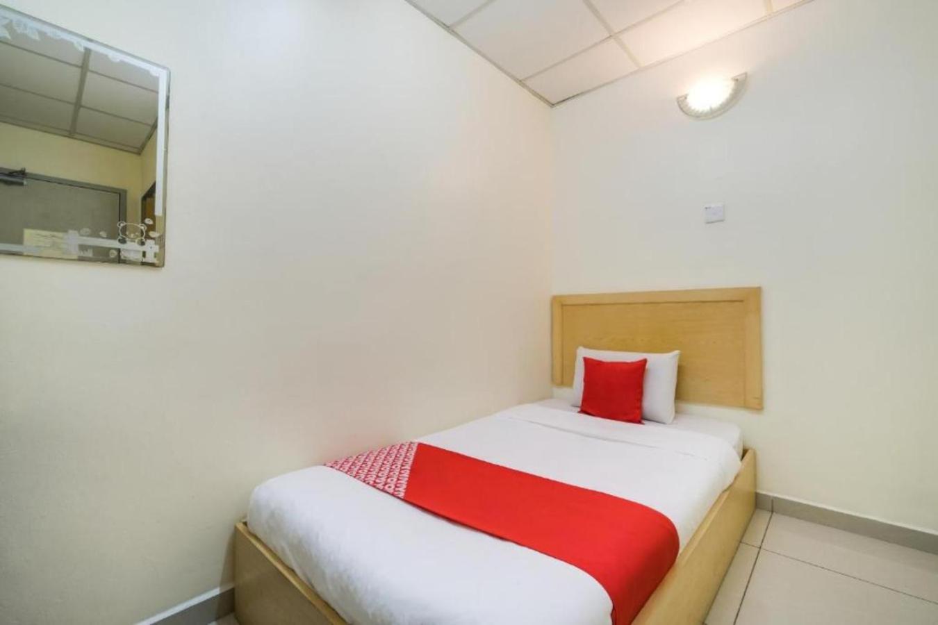 Standard Single Room - Photo 1